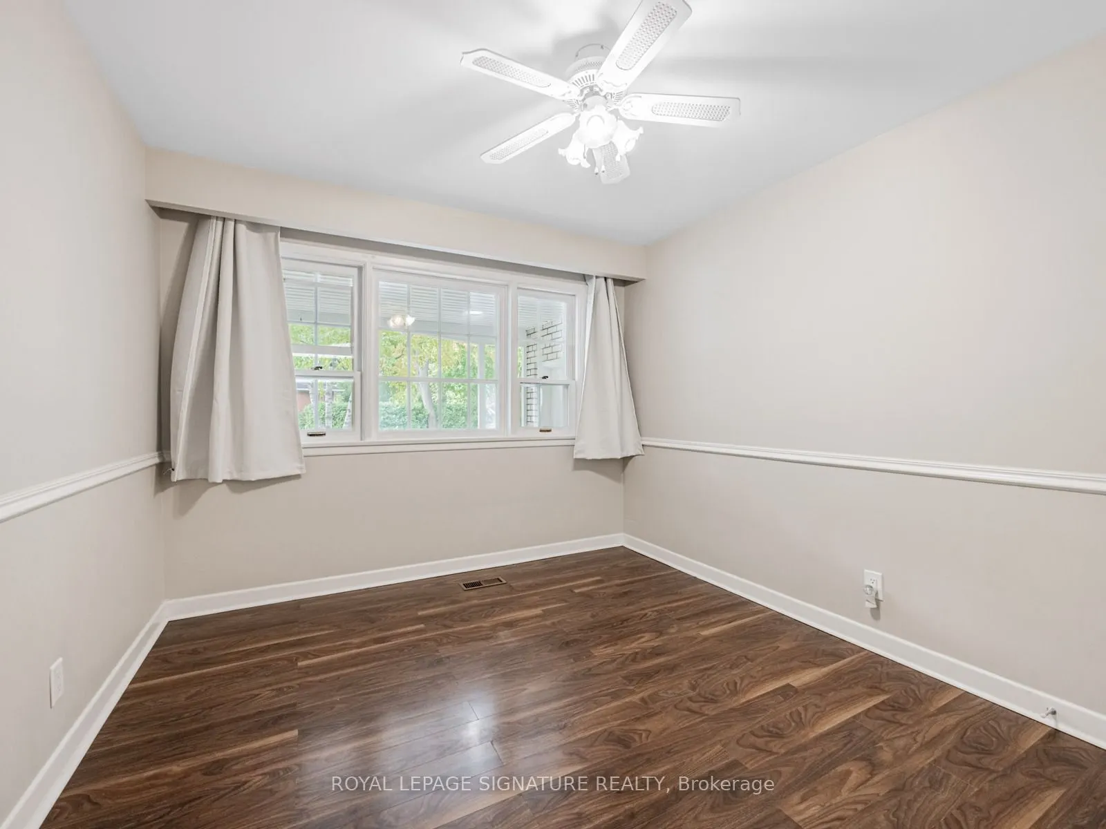 1447 Merrow Road