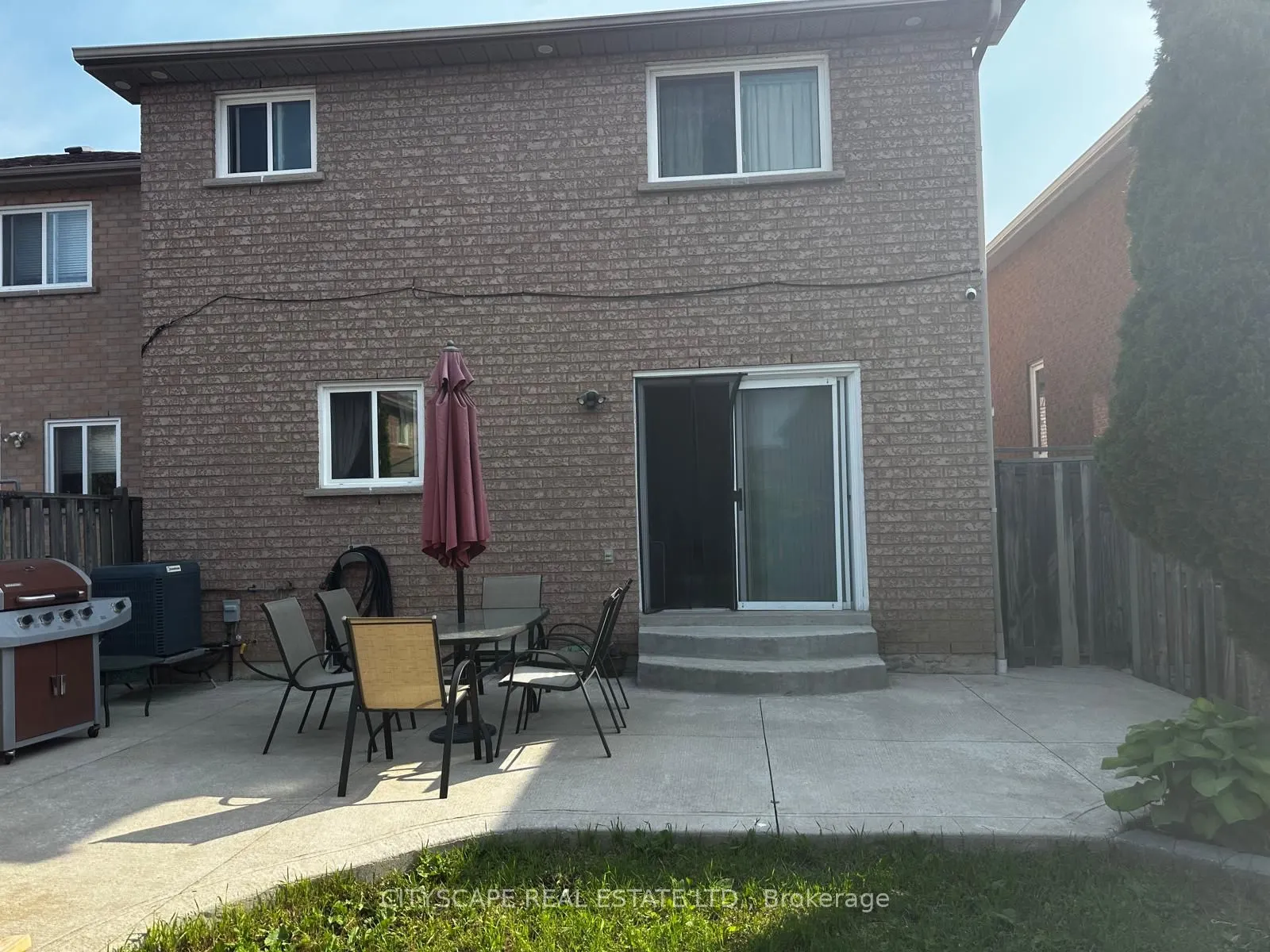 973 Applecroft Circle