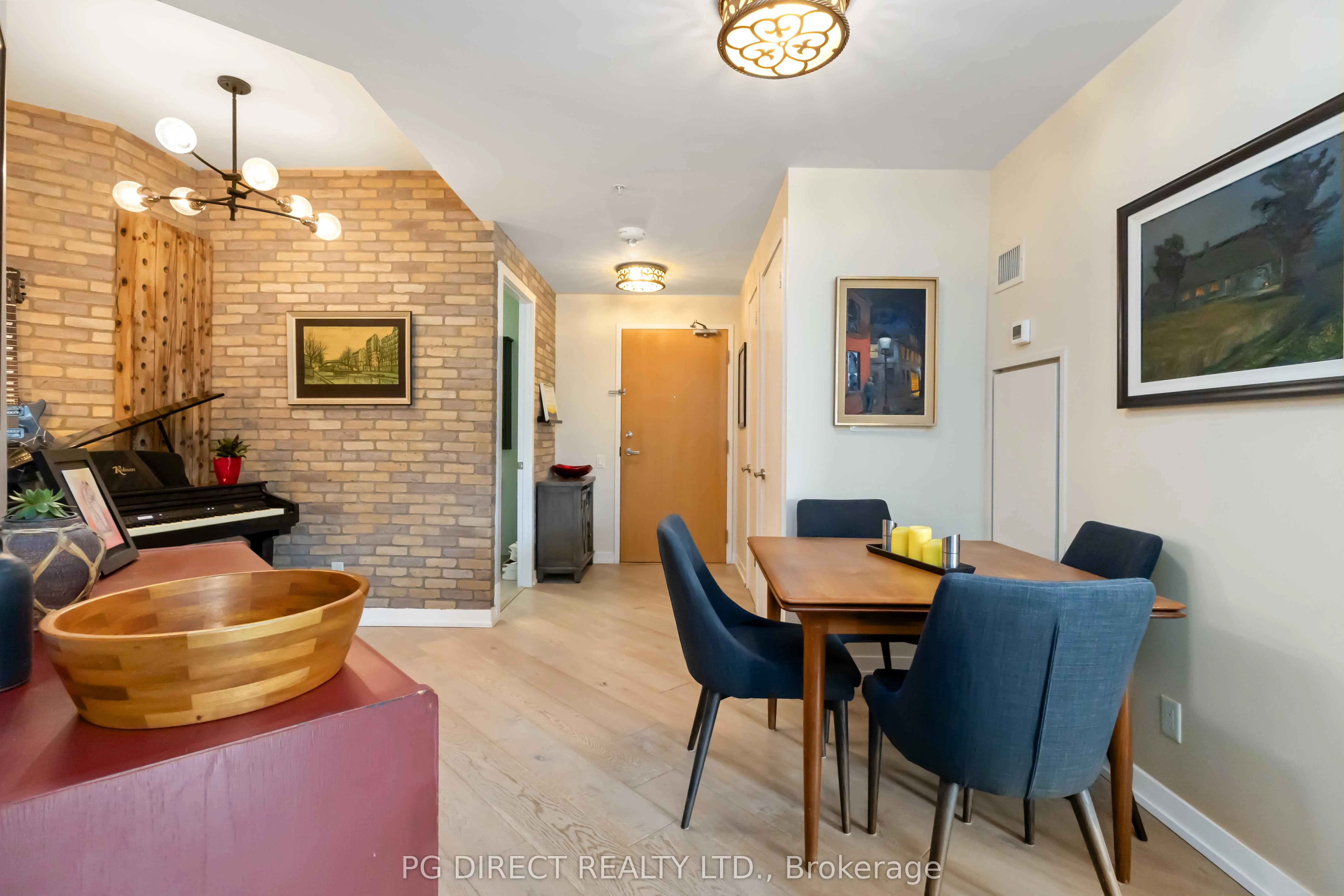 38 Howard Park Avenue, #622