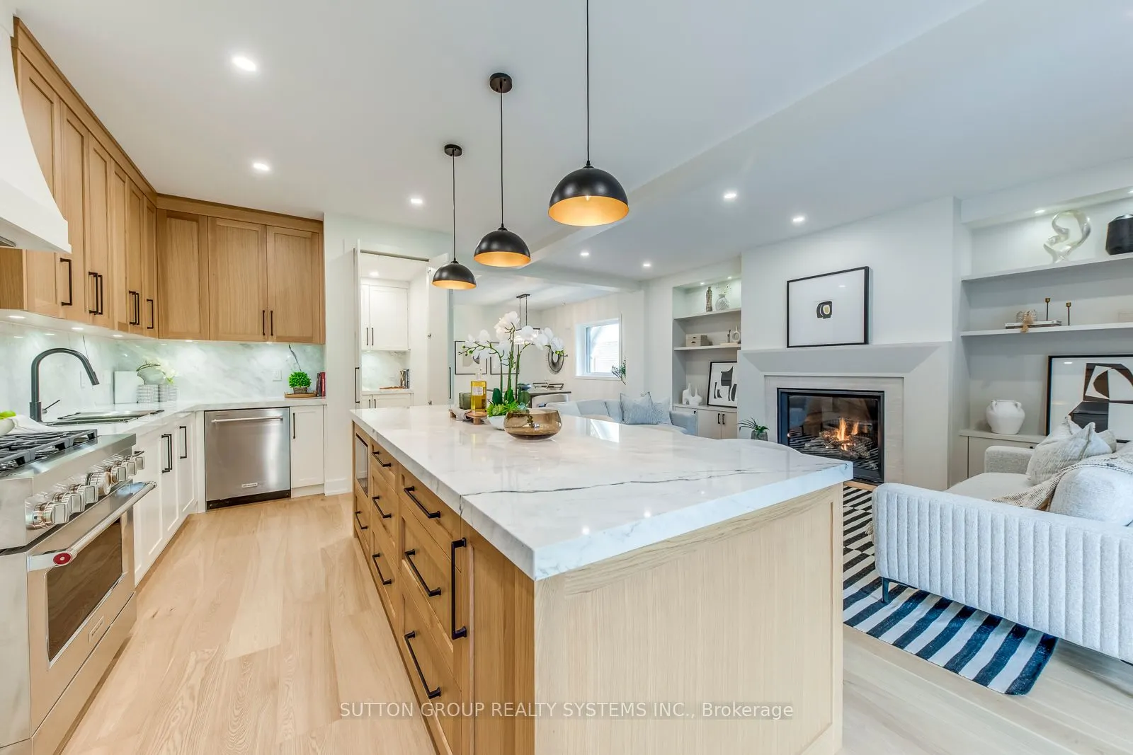 21 South Kingsway