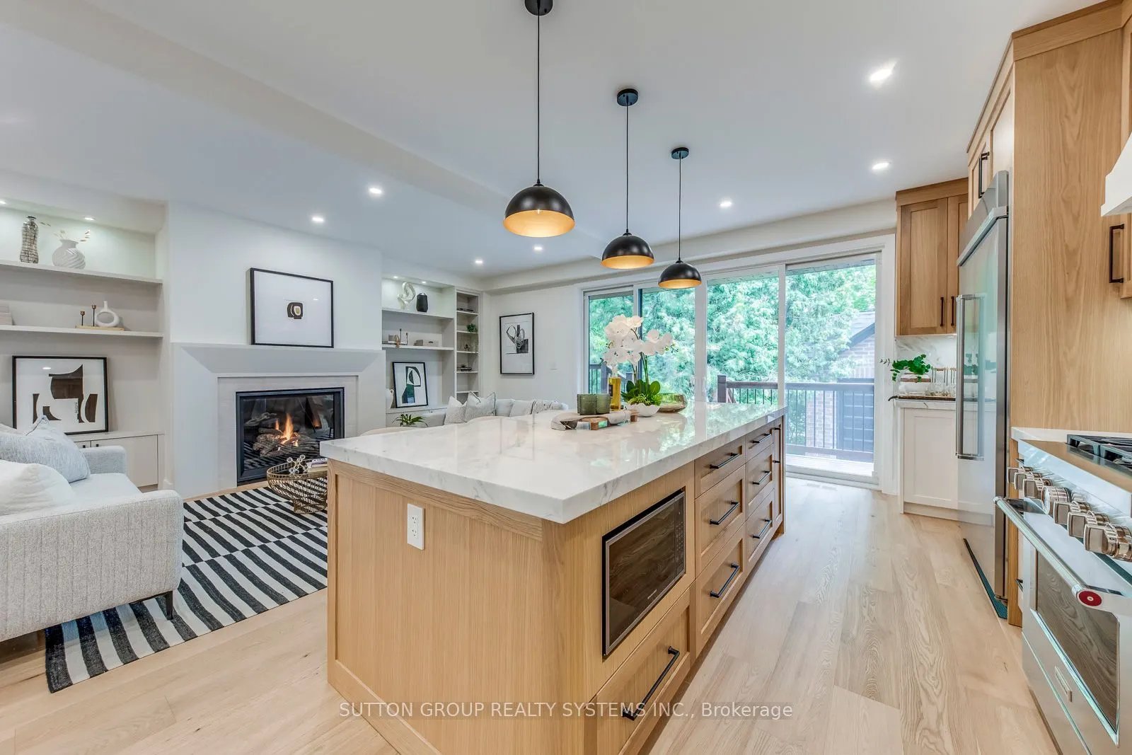 21 South Kingsway