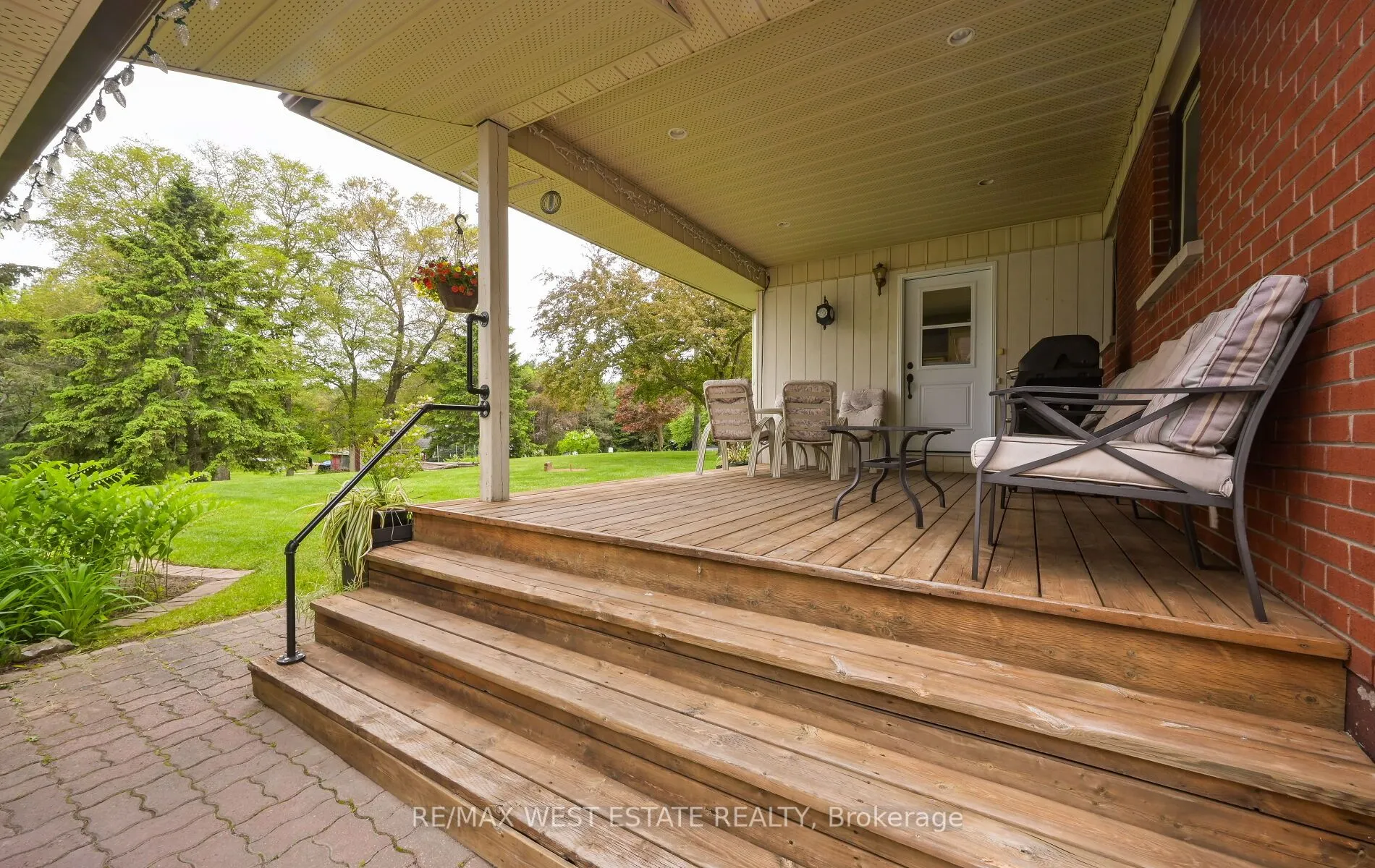 17522 Mount Hope Road