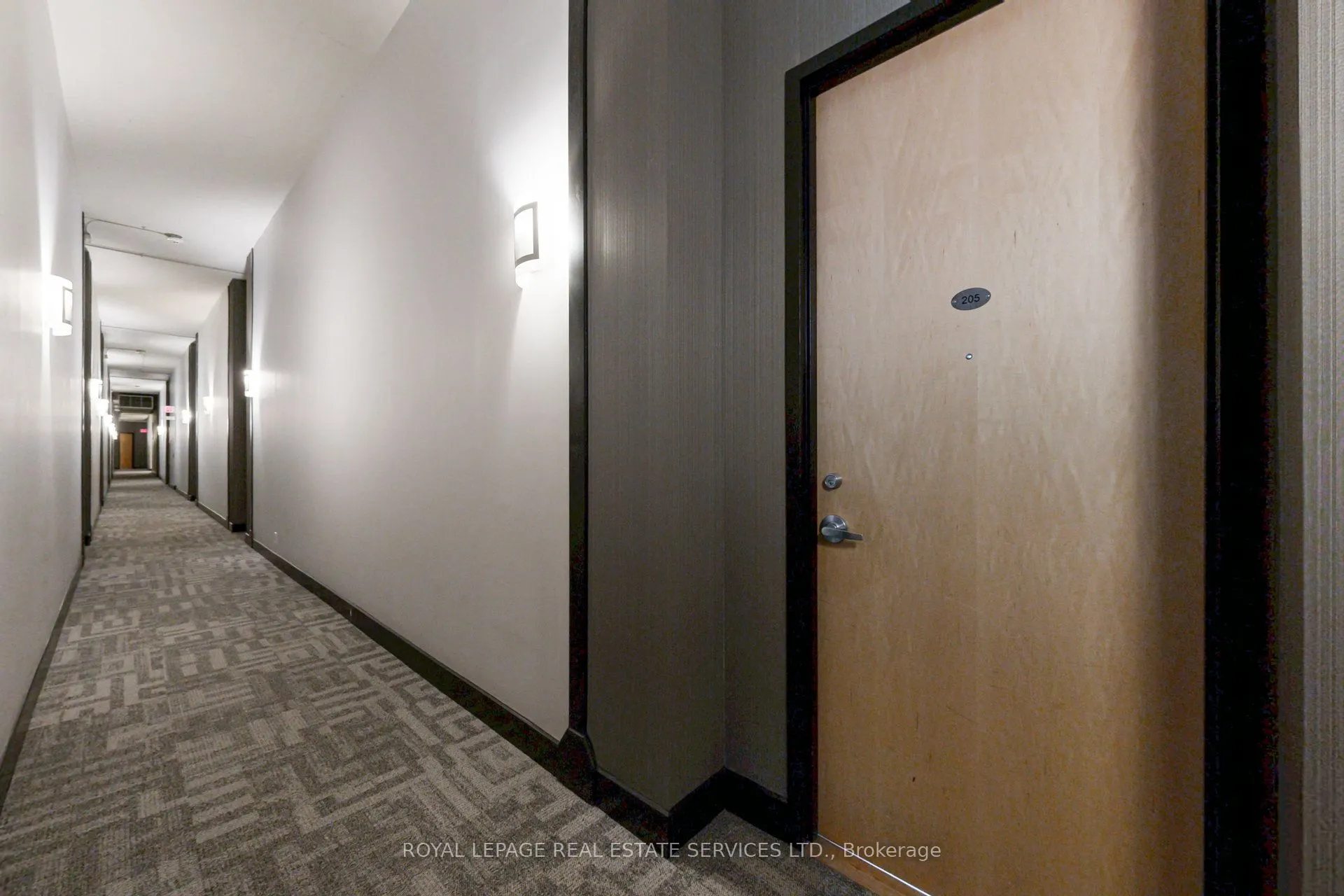 1001 Roselawn Avenue, #205
