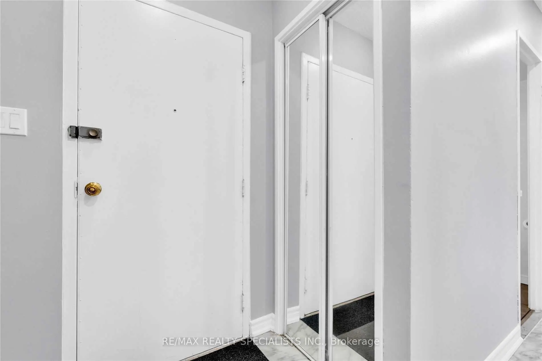 1055B Forestwood Drive, #125