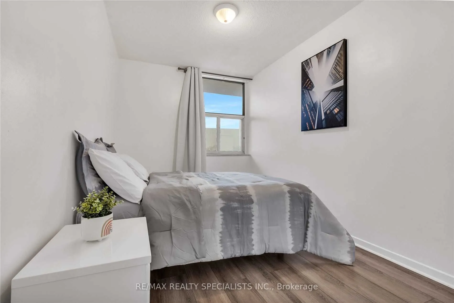 1055B Forestwood Drive, #125