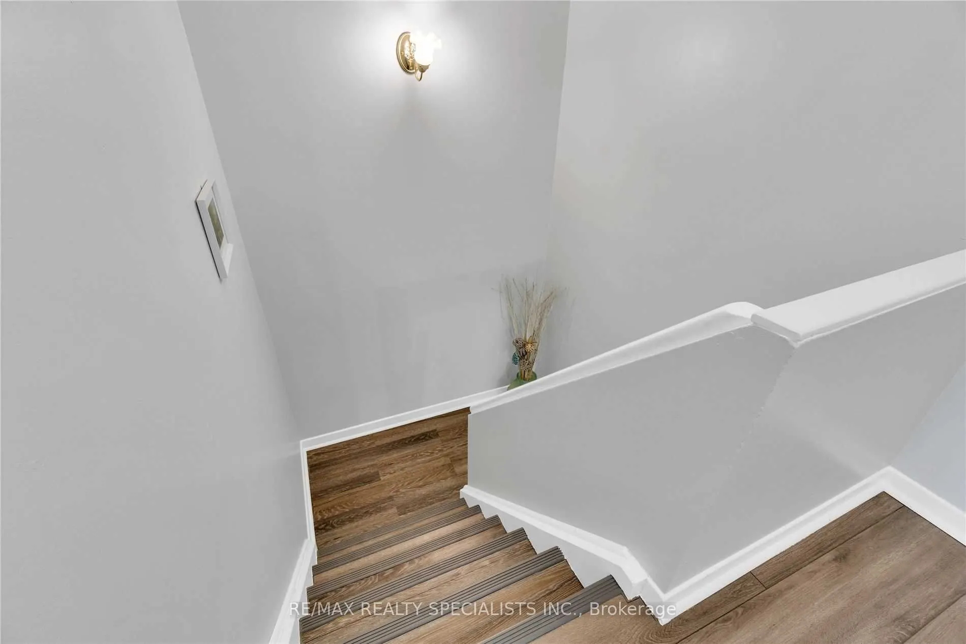 1055B Forestwood Drive, #125