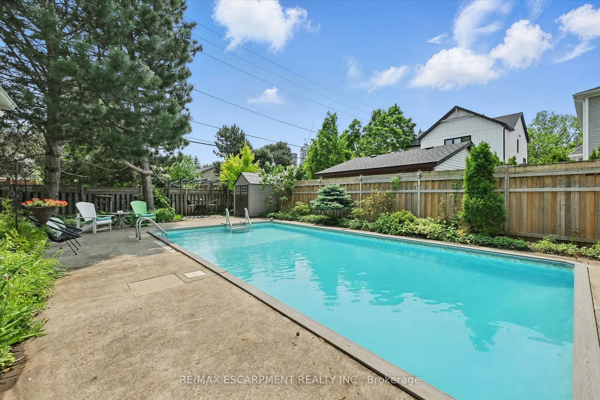 462 Woodland Avenue