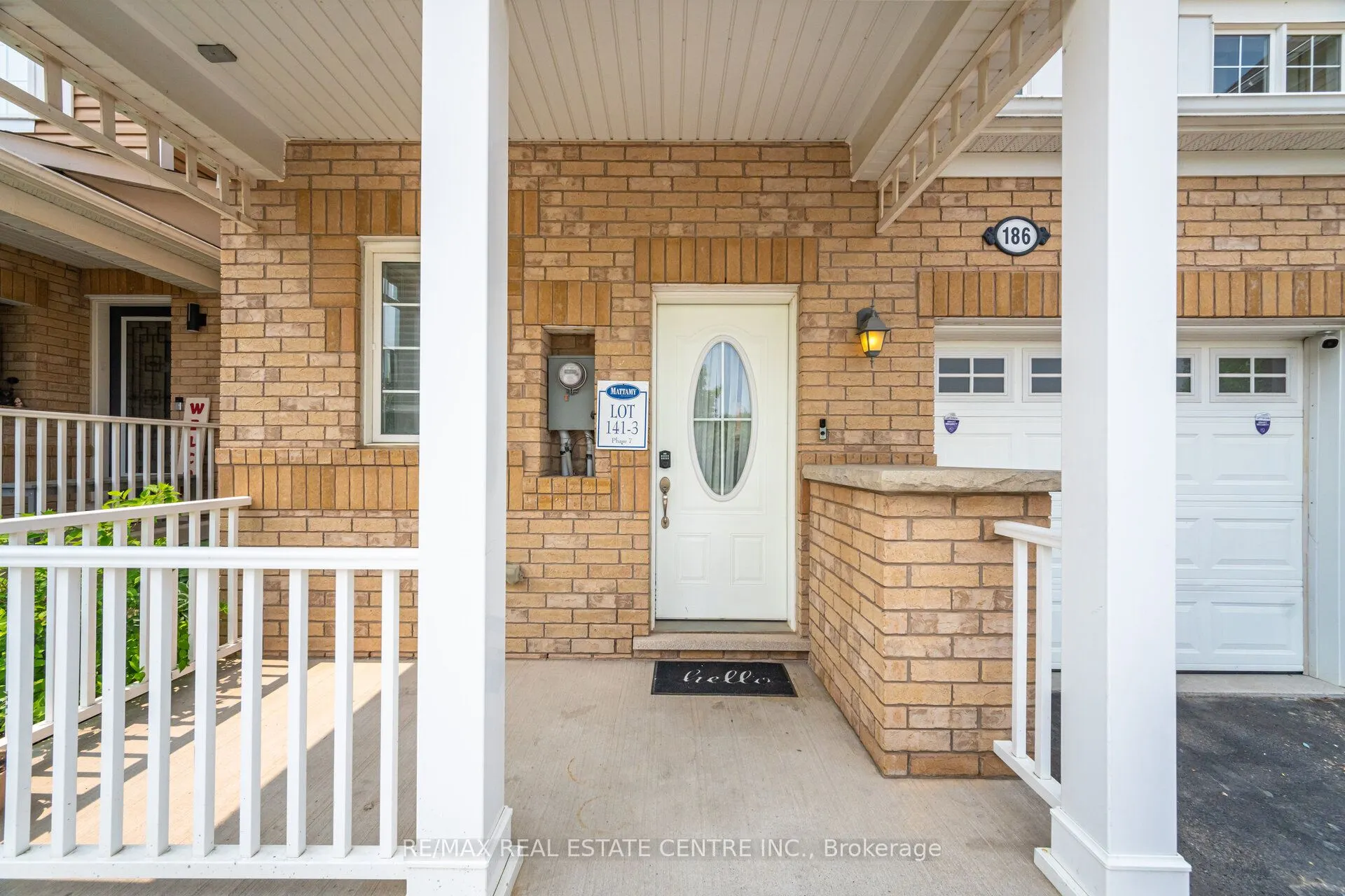 186 Gleave Terrace