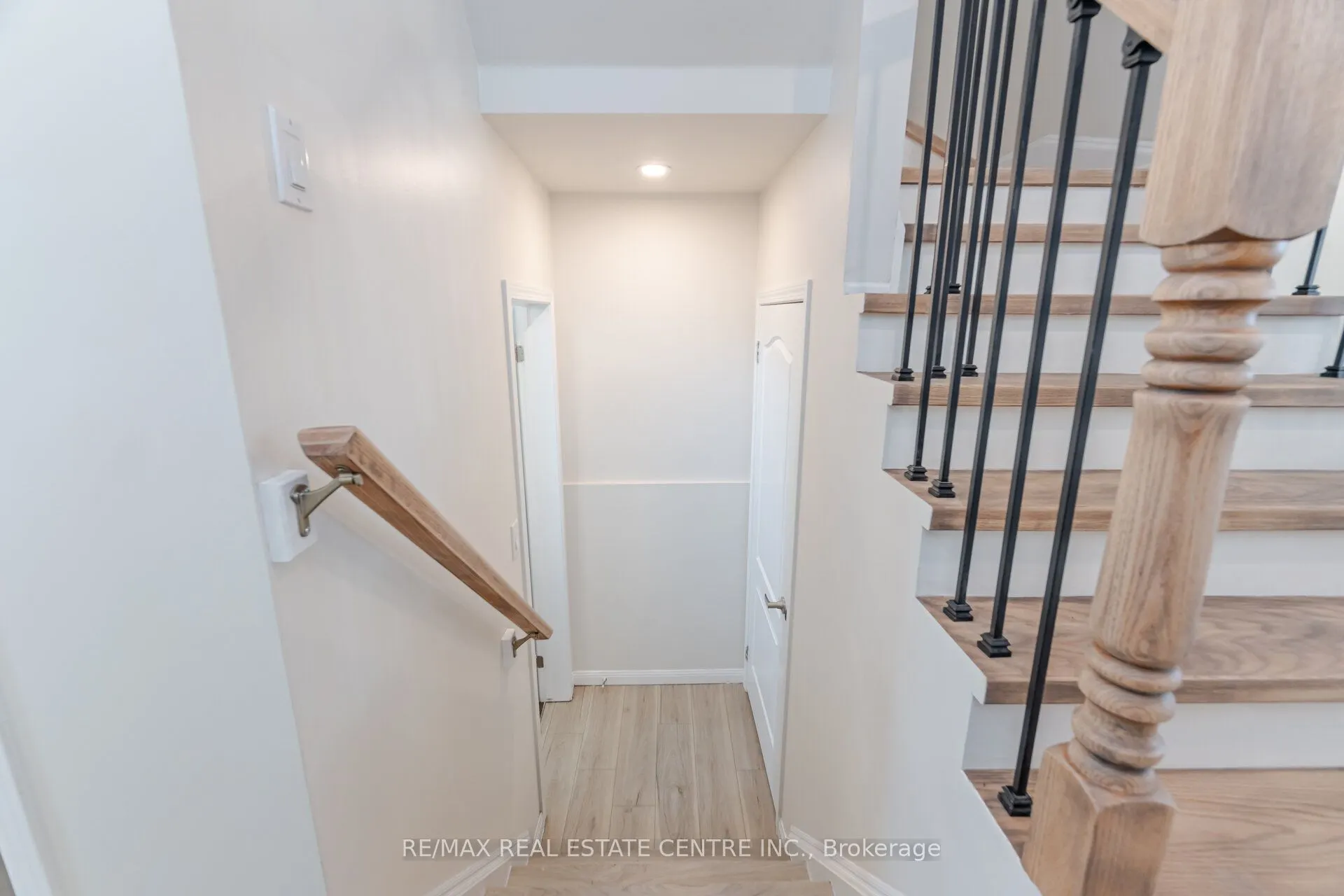 186 Gleave Terrace
