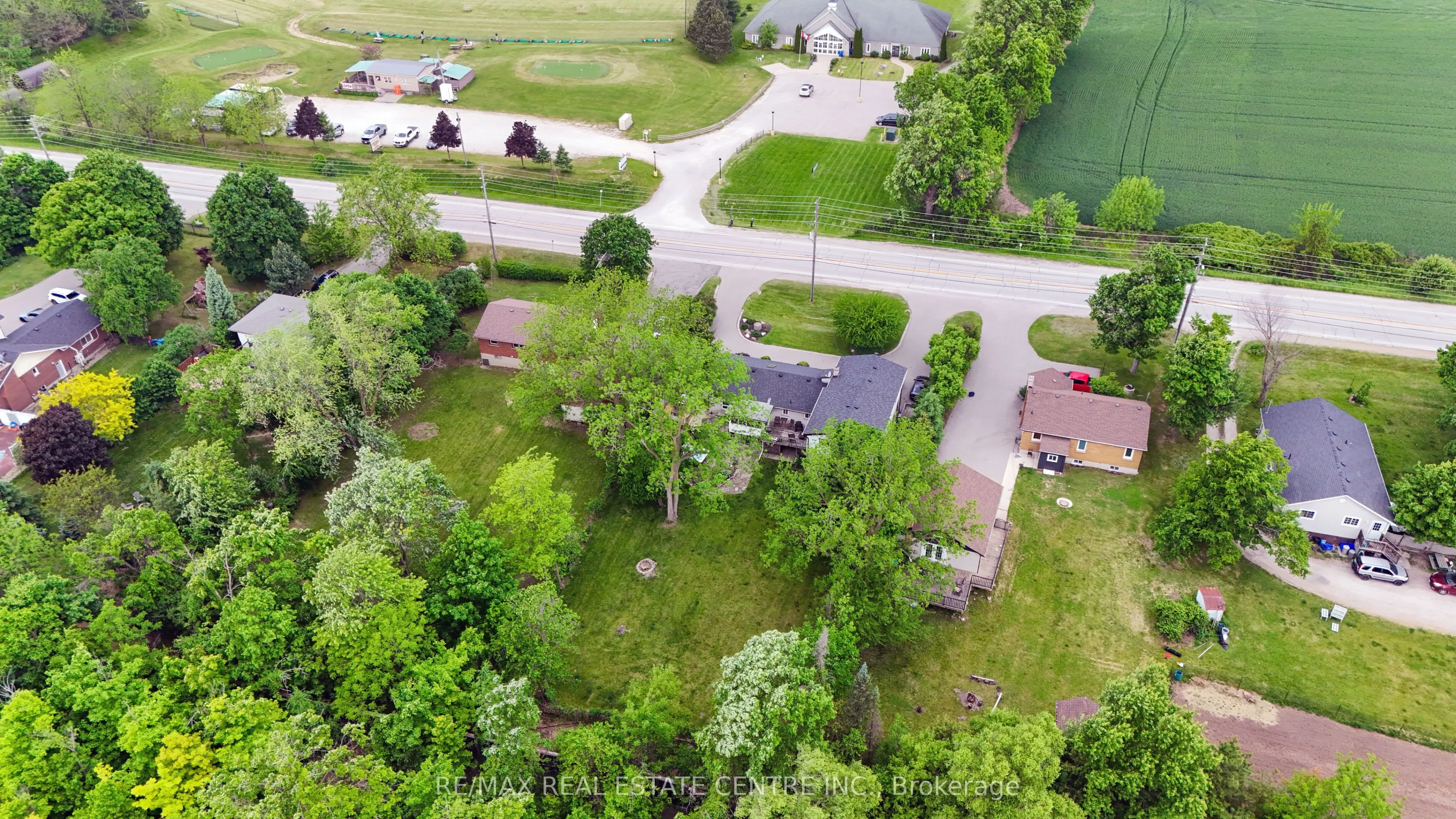 7820 5 Side Road
