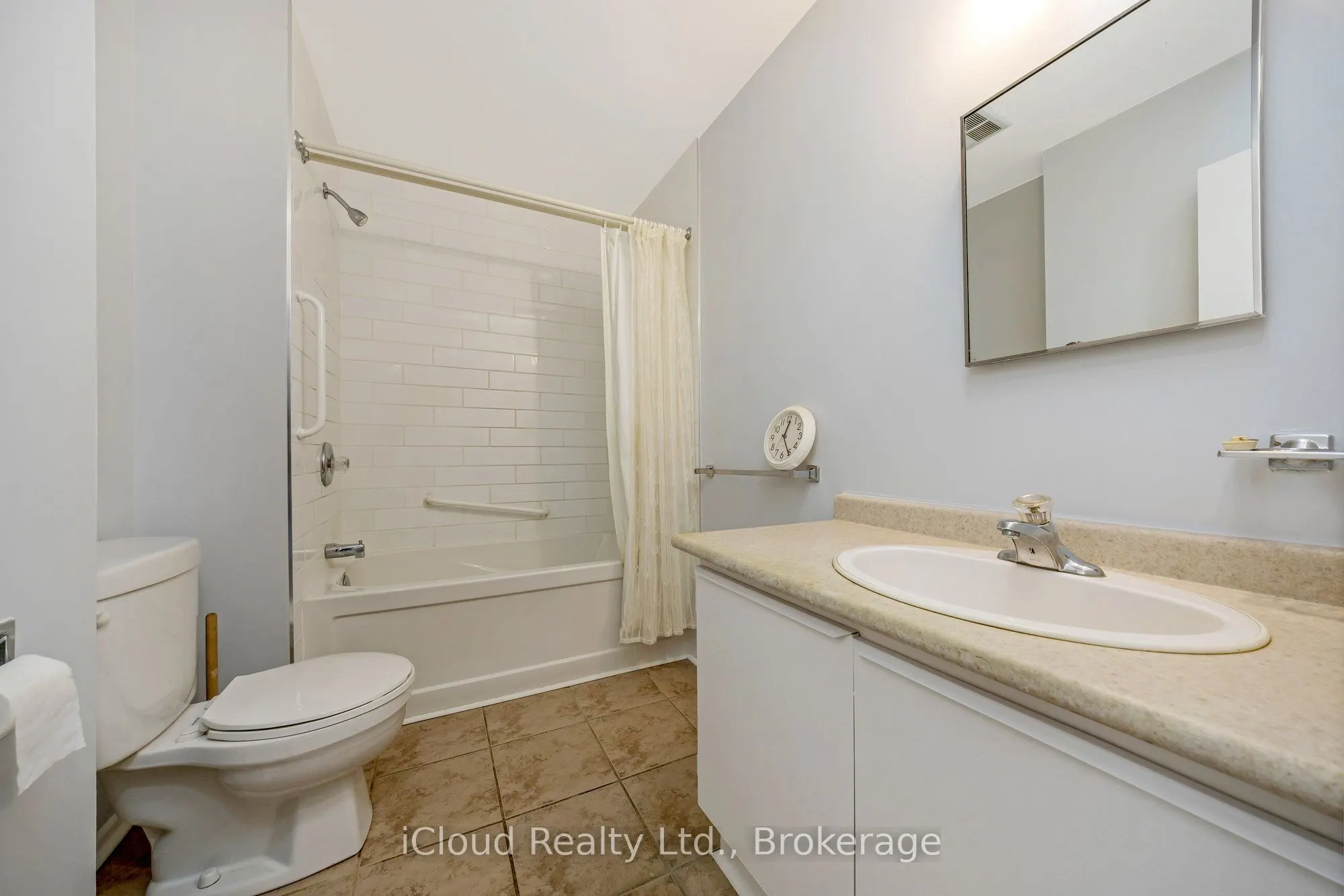 108 Sinclair Avenue, #1
