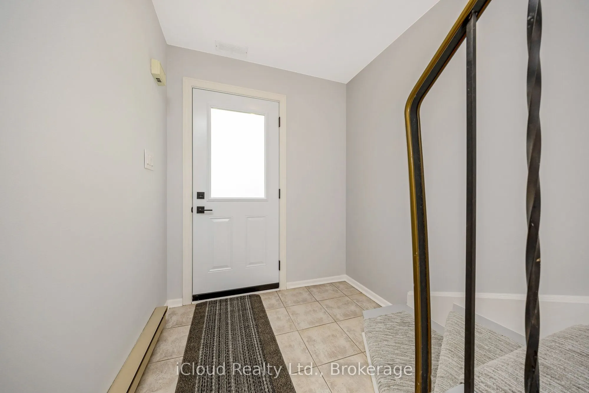 108 Sinclair Avenue, #1