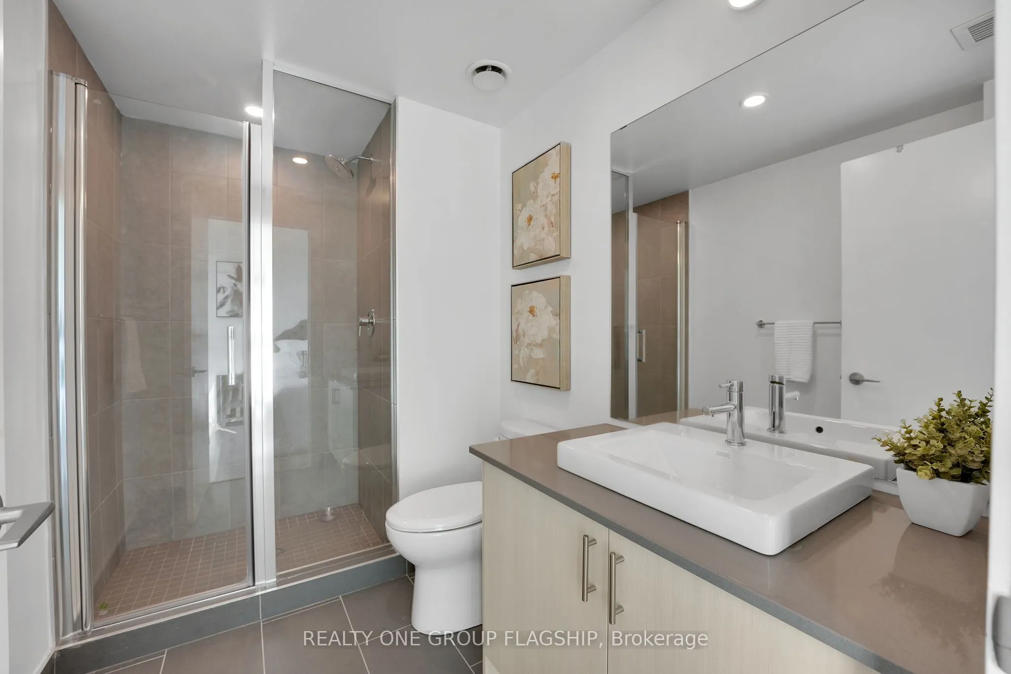 1195 The Queensway Avenue, #414