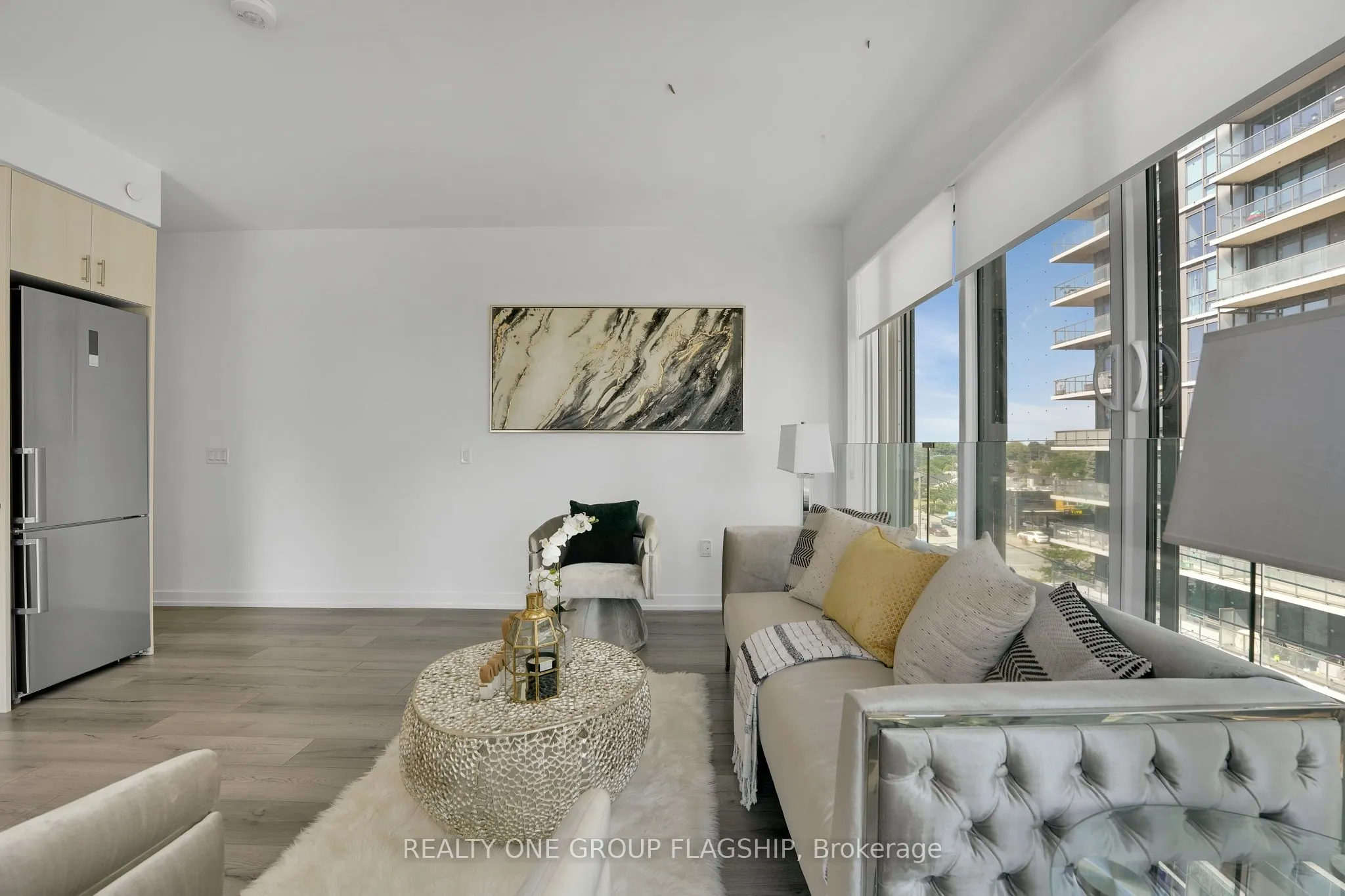 1195 The Queensway Avenue, #414