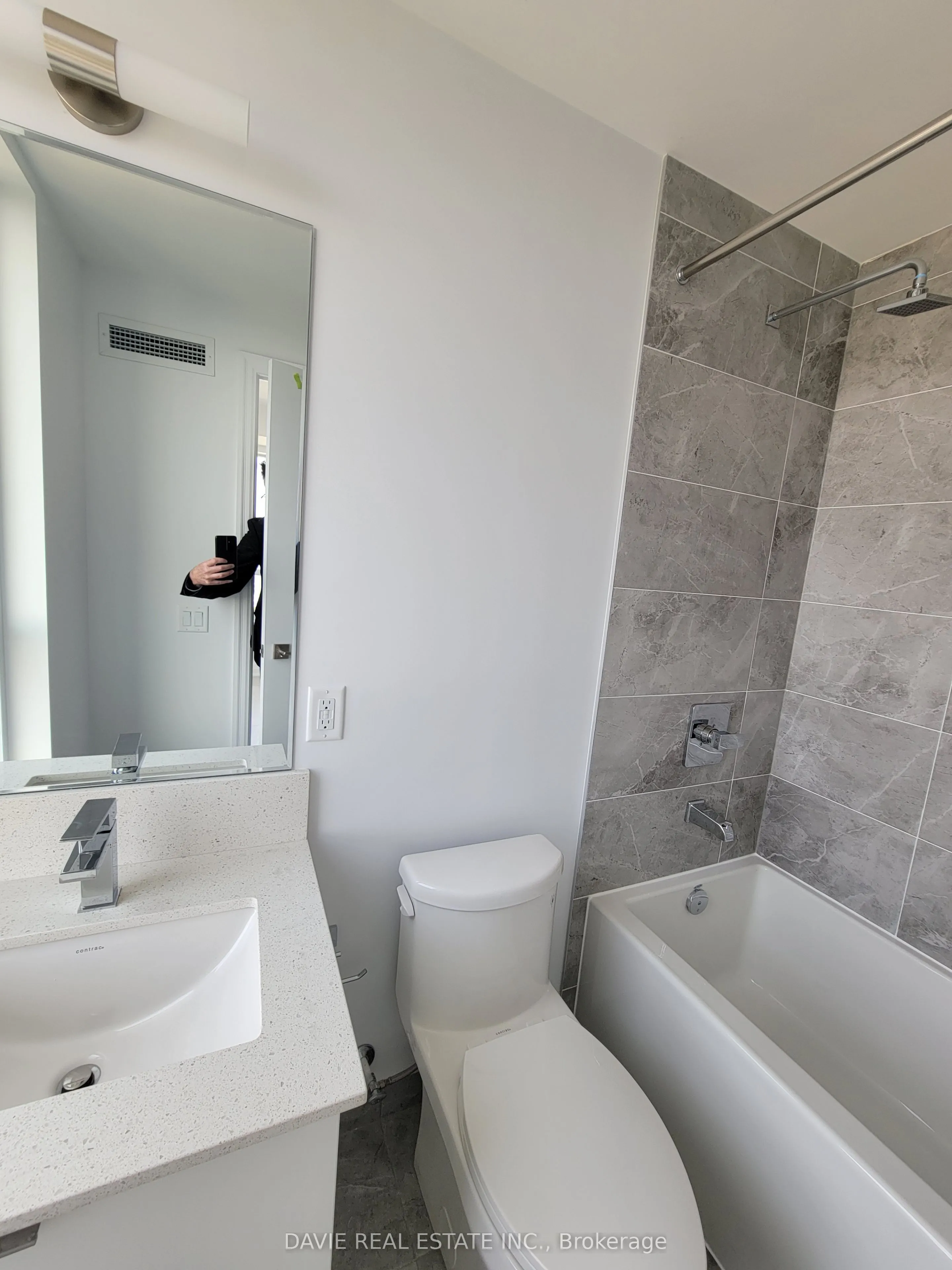 30 Elm Drive W, #3804