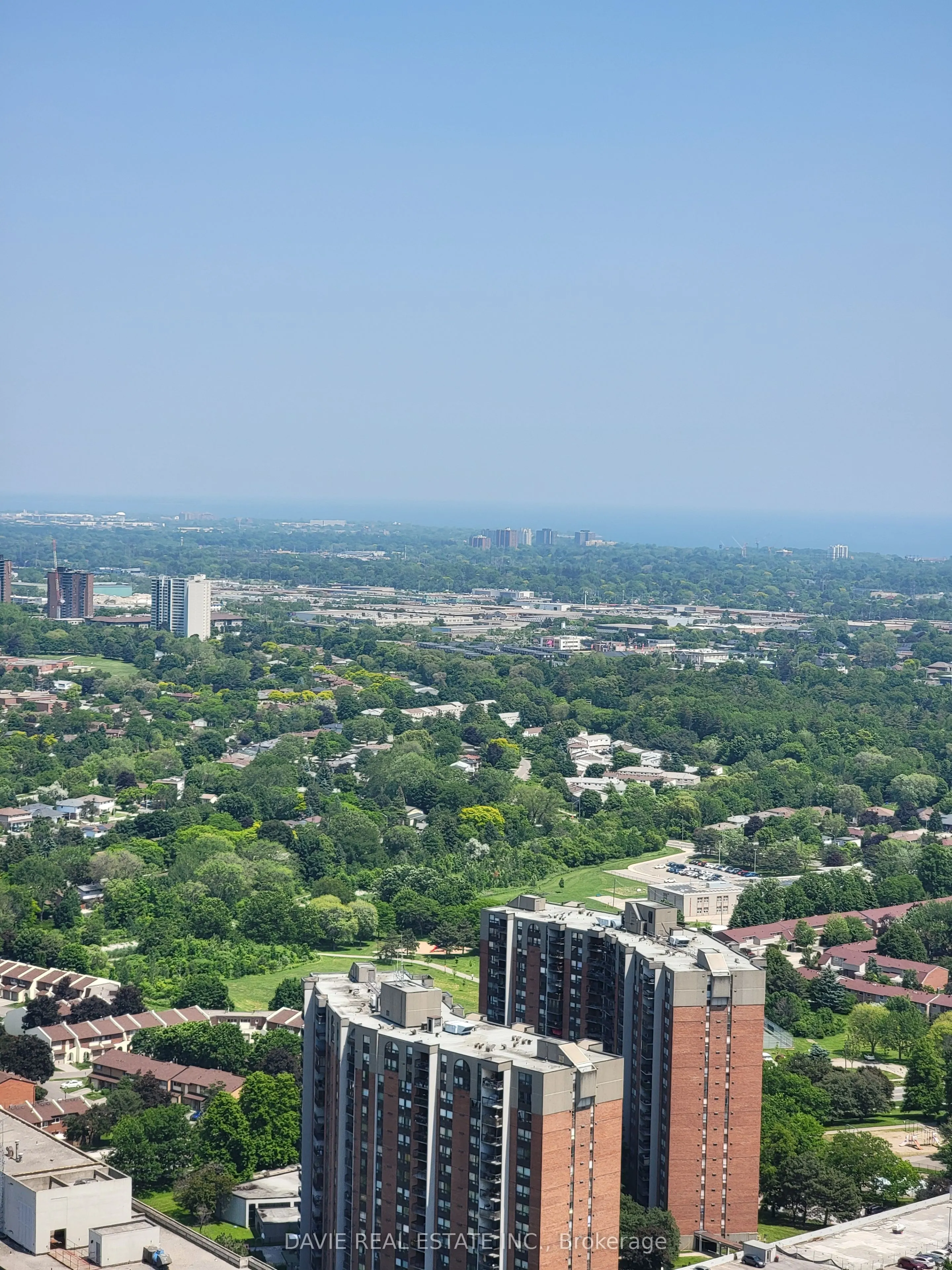 30 Elm Drive W, #3804