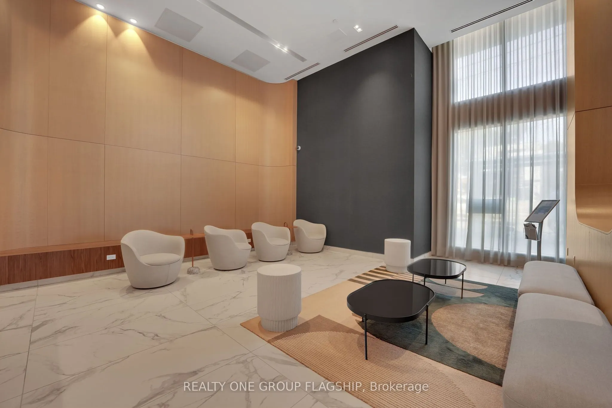 1195 The Queensway Avenue, #414