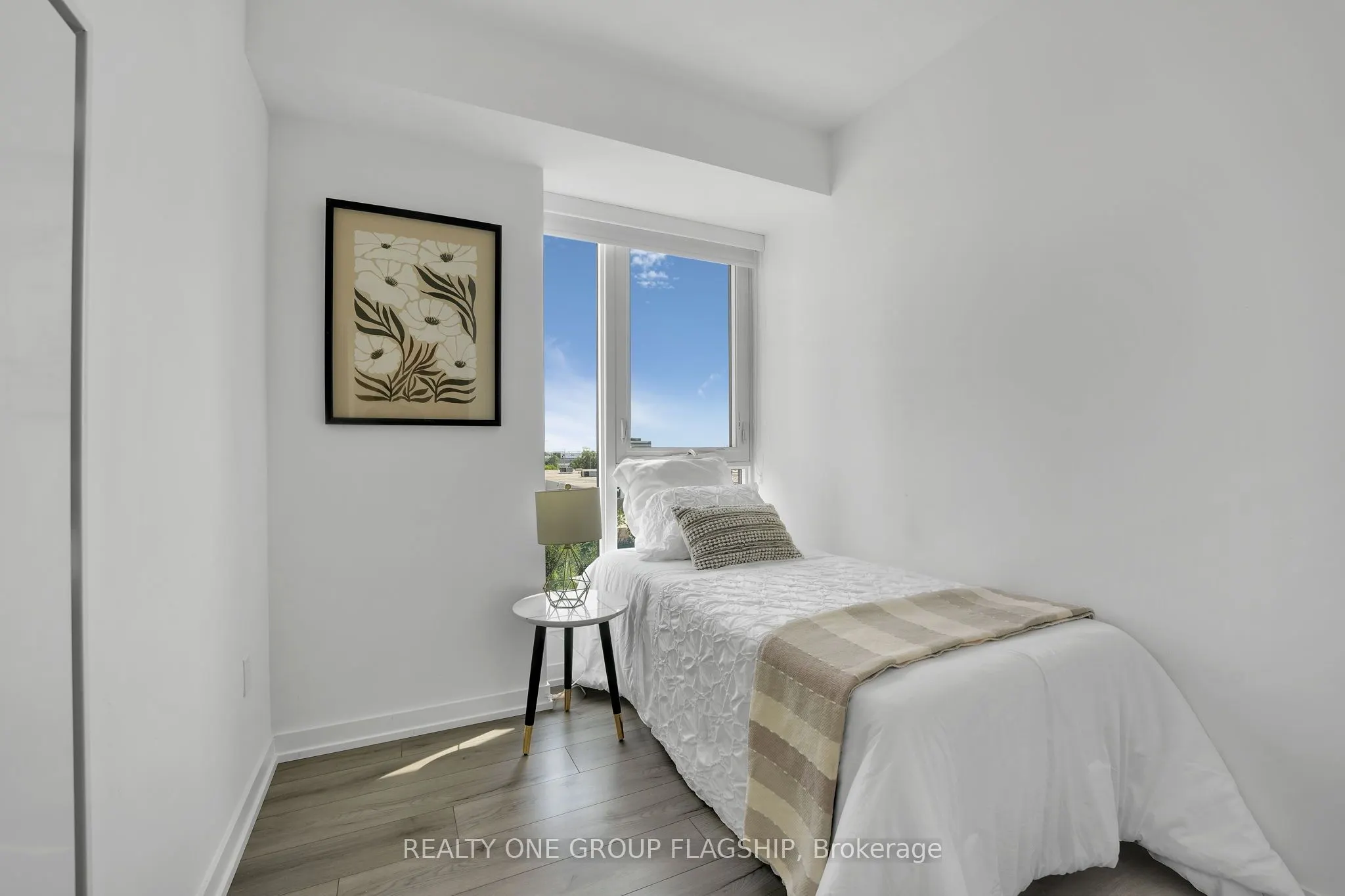 1195 The Queensway Avenue, #414