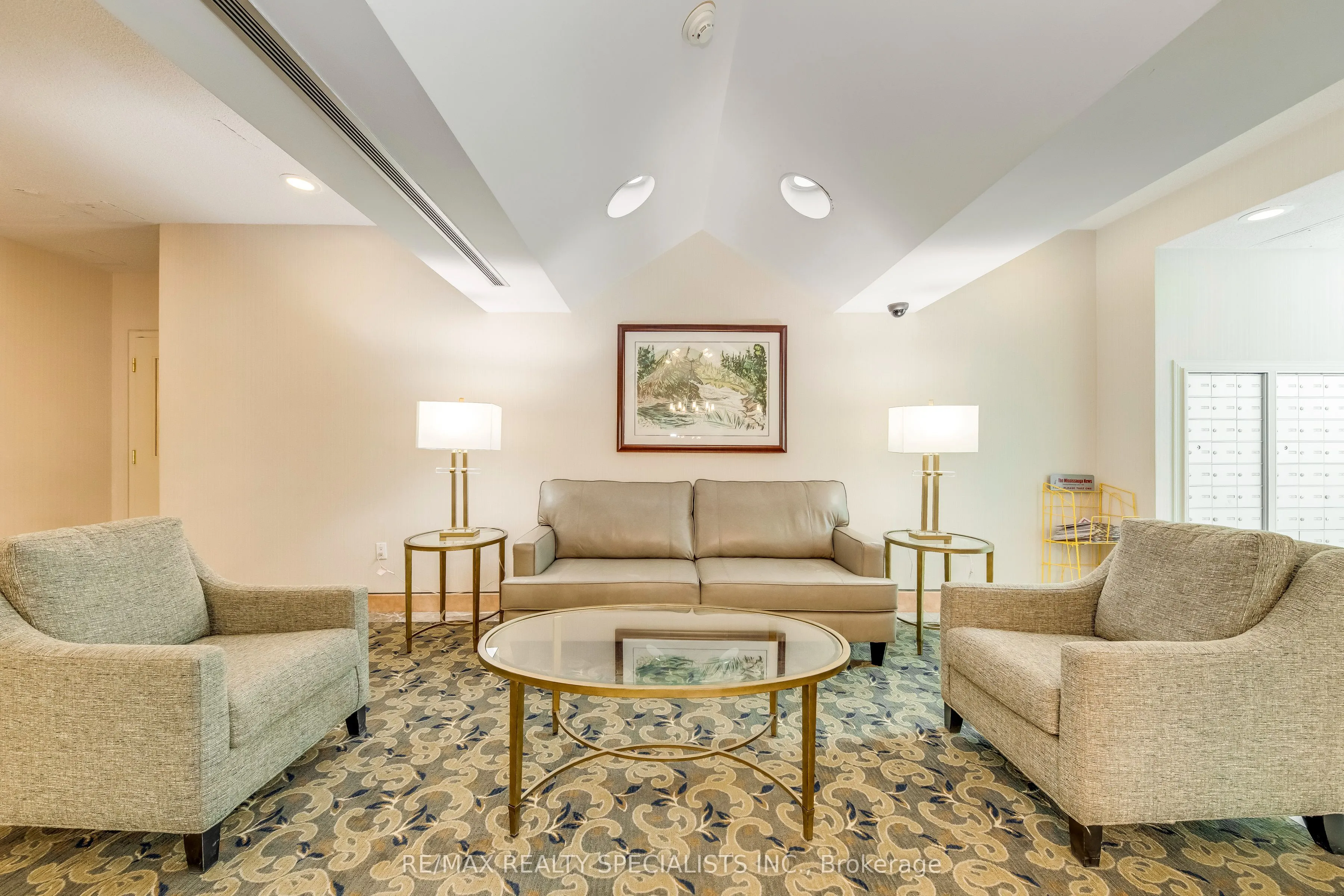 2177 Burnhamthorpe Road W, #1807
