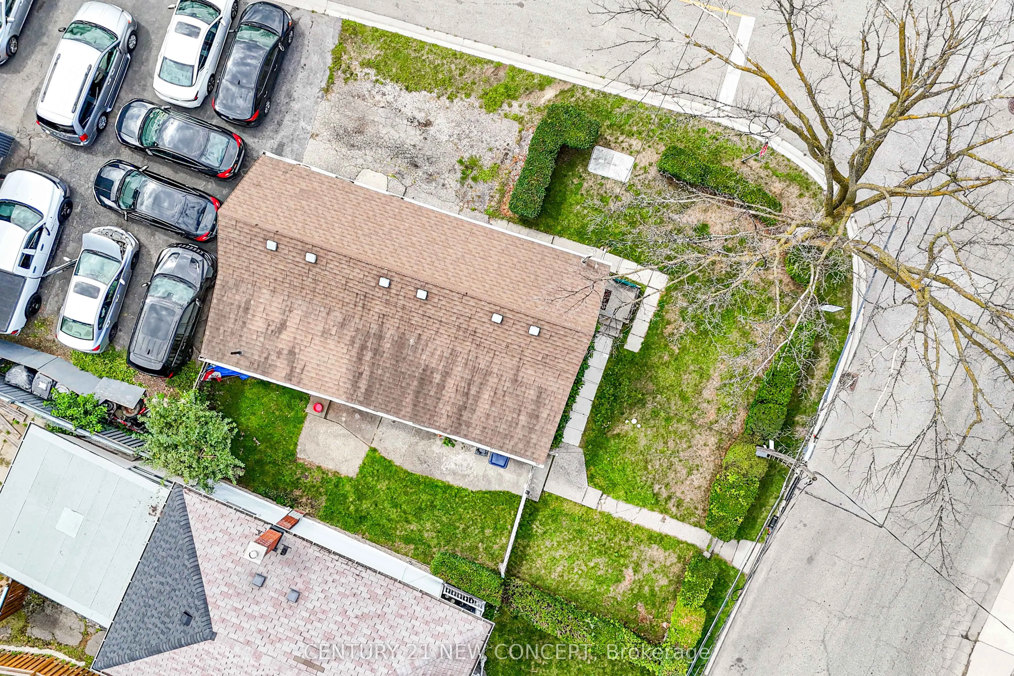 1171 Roselawn Avenue