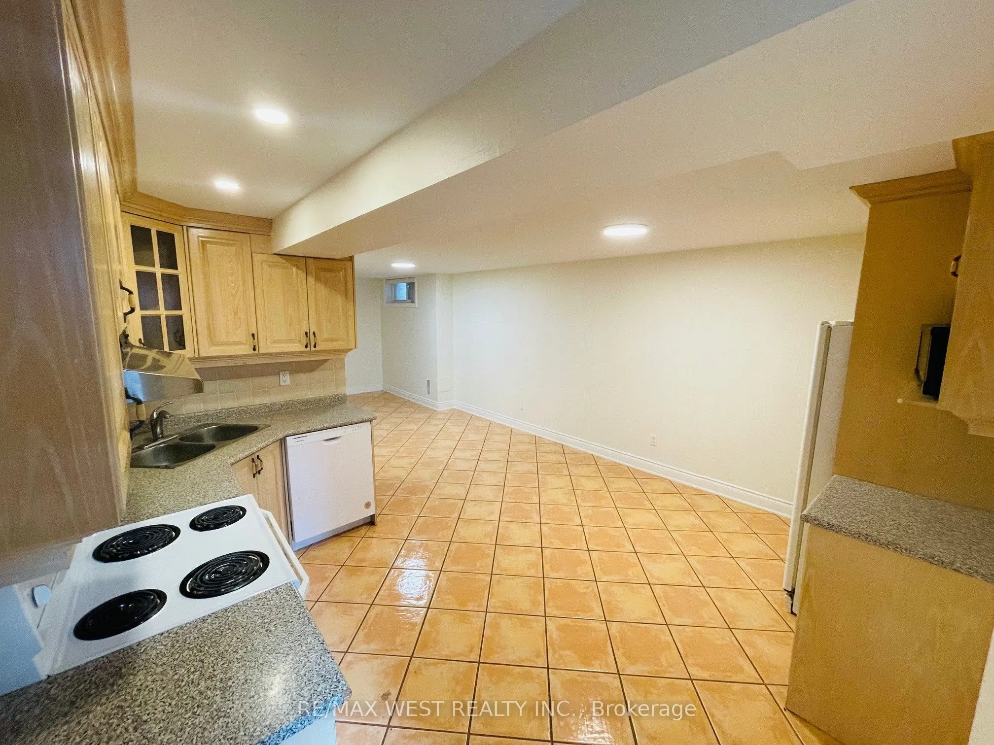 94A Mulock Avenue