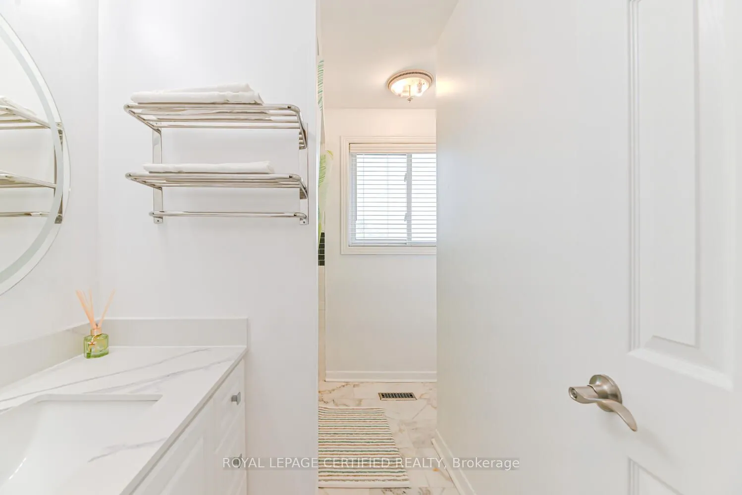 37 Newbridge Crescent