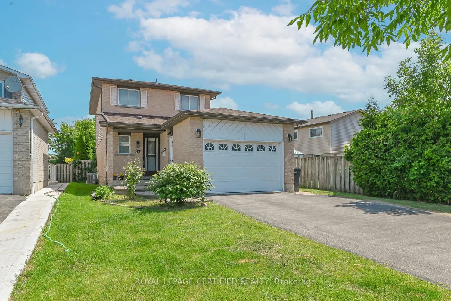 37 Newbridge Crescent