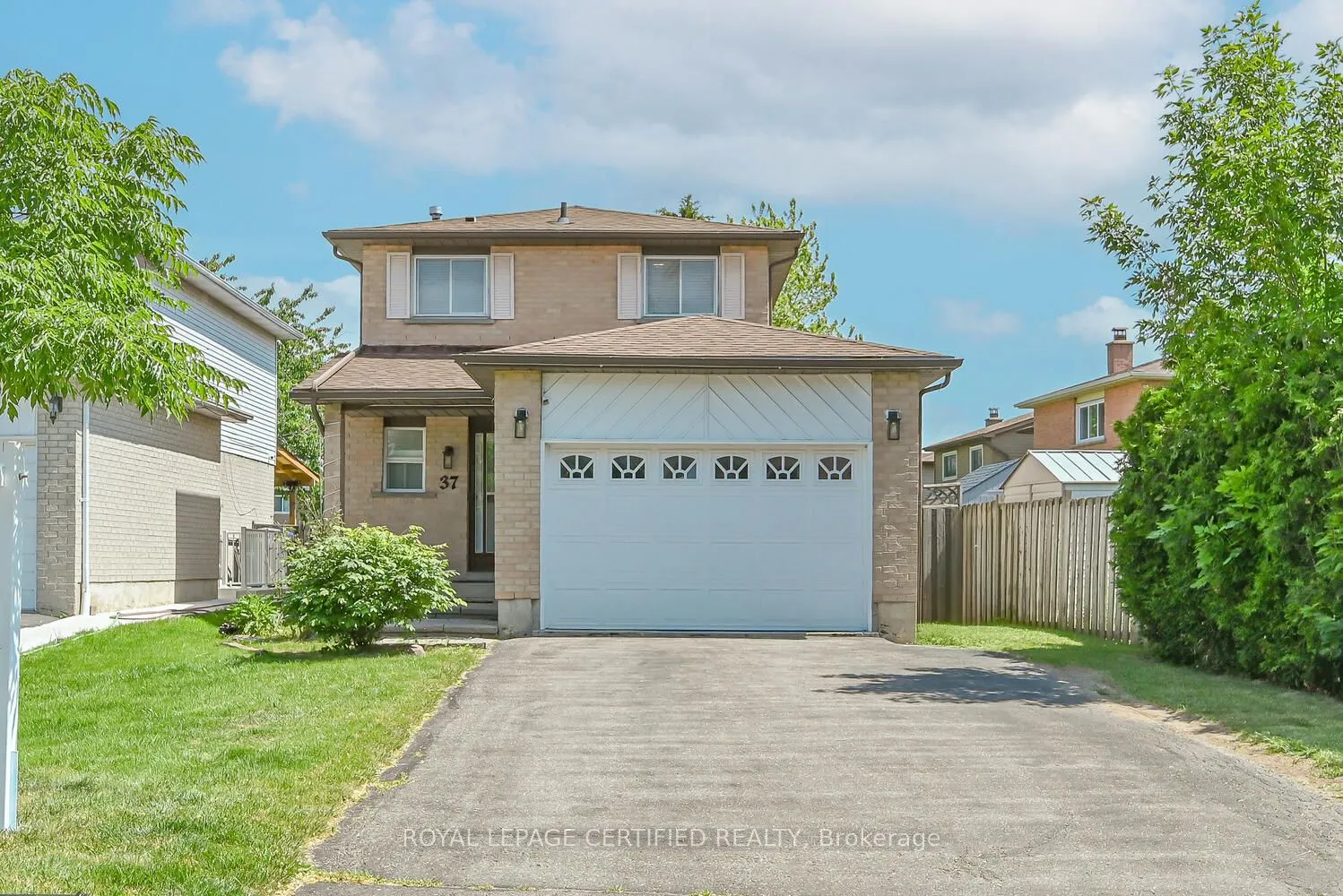 37 Newbridge Crescent