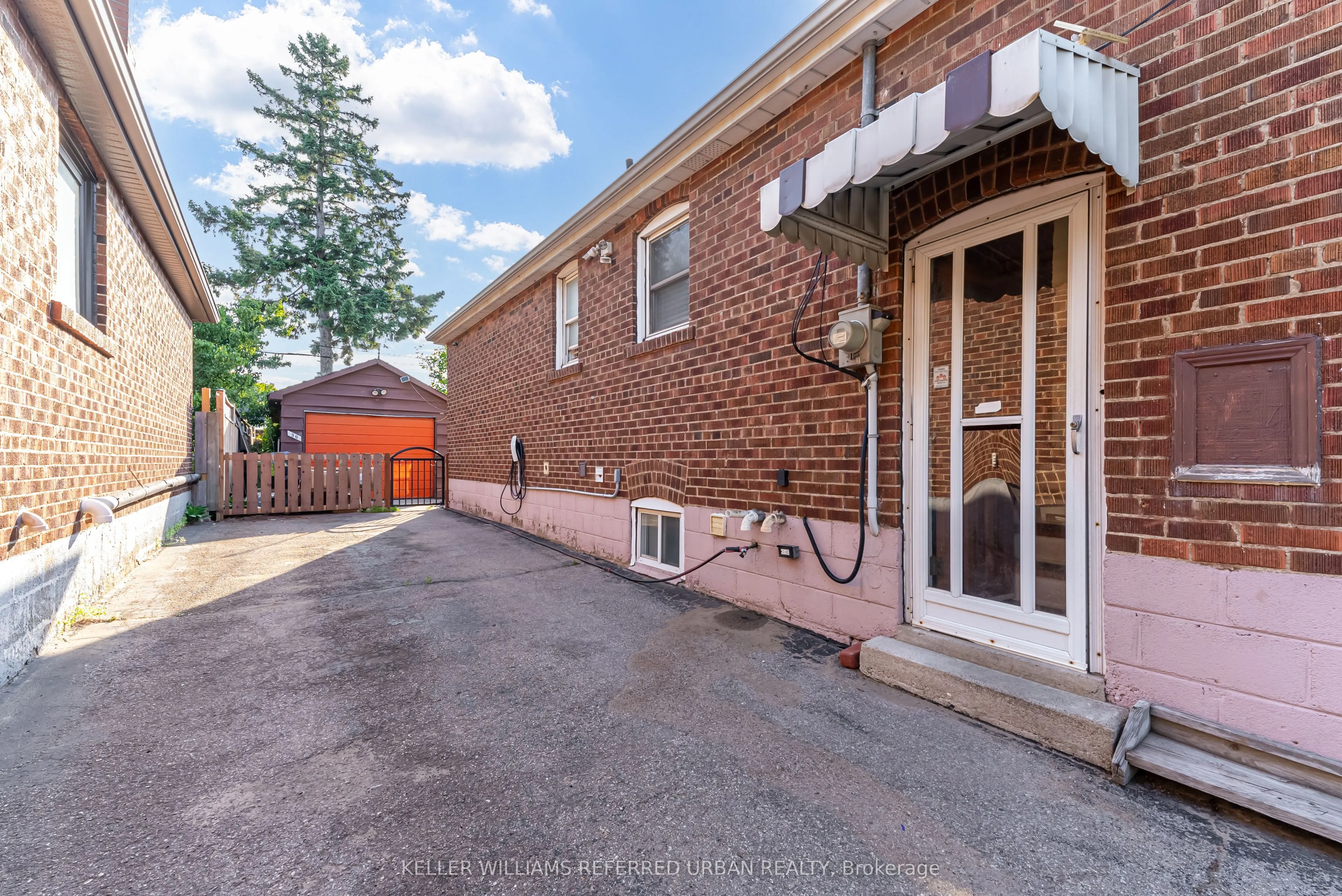 36 Rothsay Avenue
