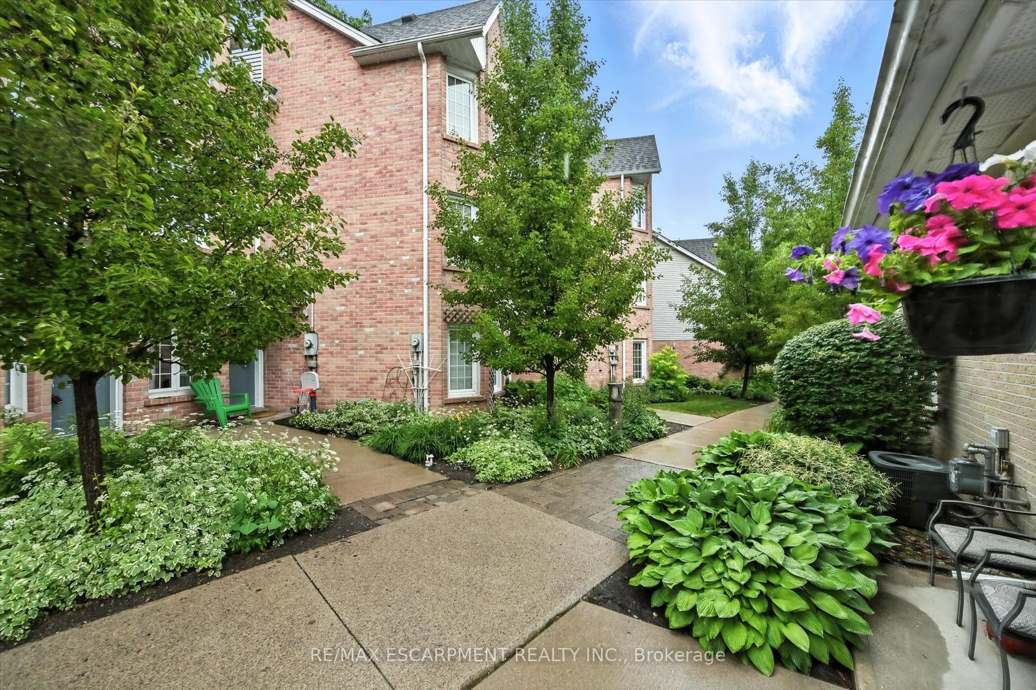 2110 CLEAVER Avenue, #228