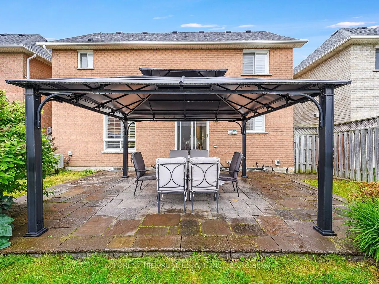1575 Samuelson Crescent