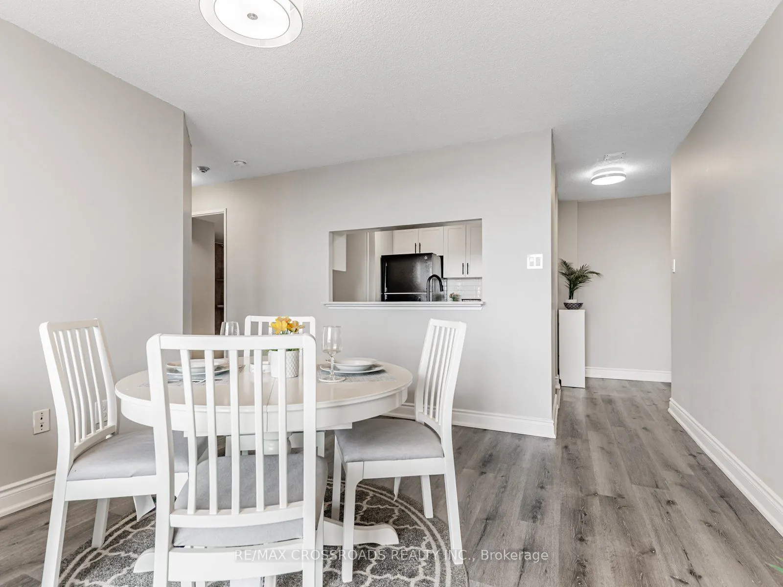 4205 Shipp Drive, #808