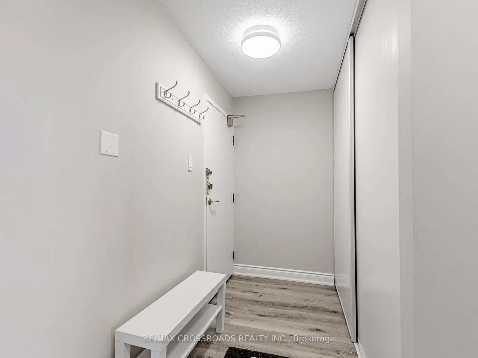 4205 Shipp Drive, #808