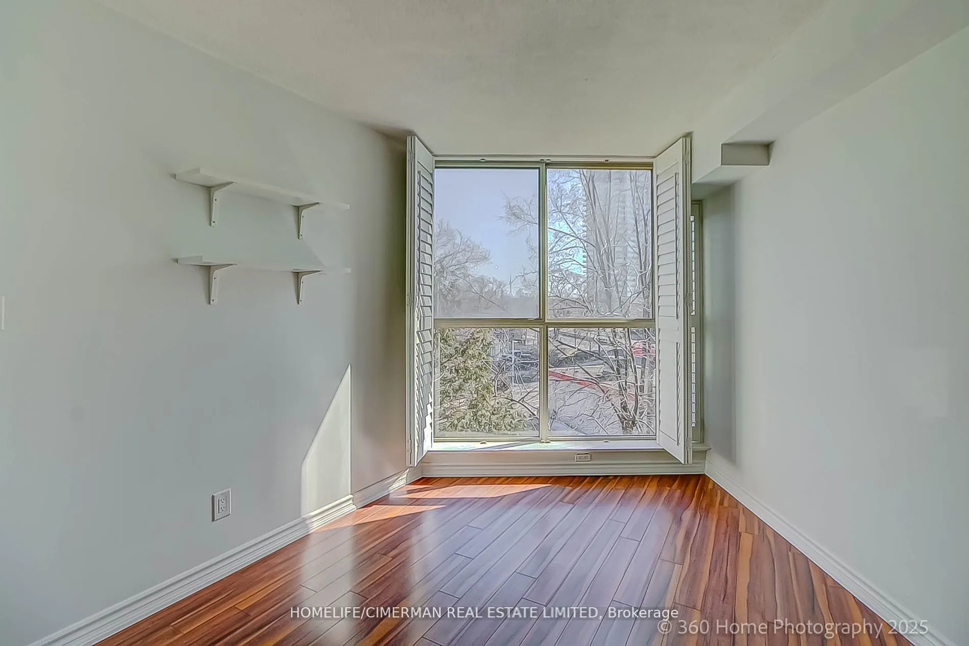 20 Southport Street, #413