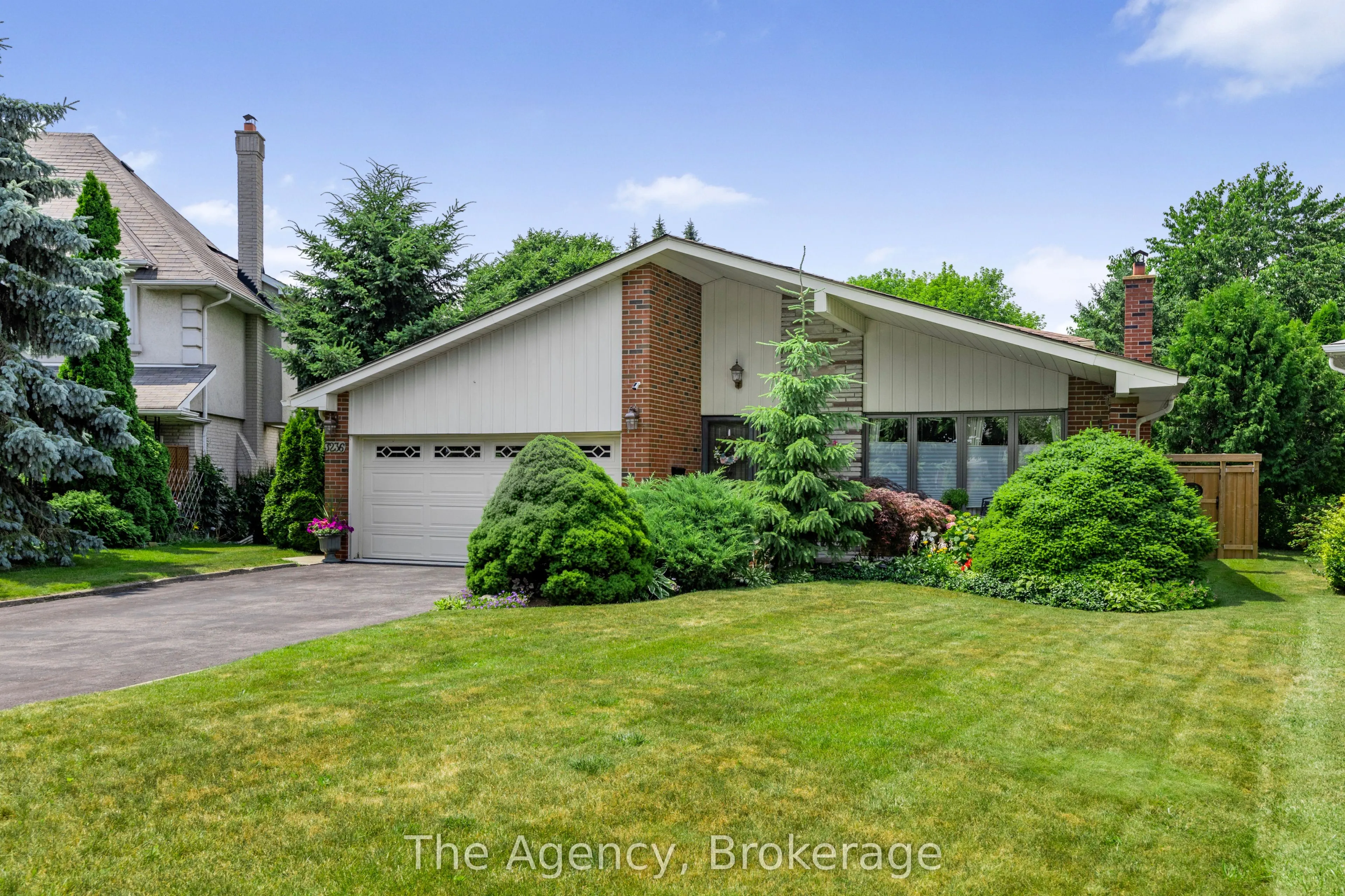 3236 Cedartree Crescent
