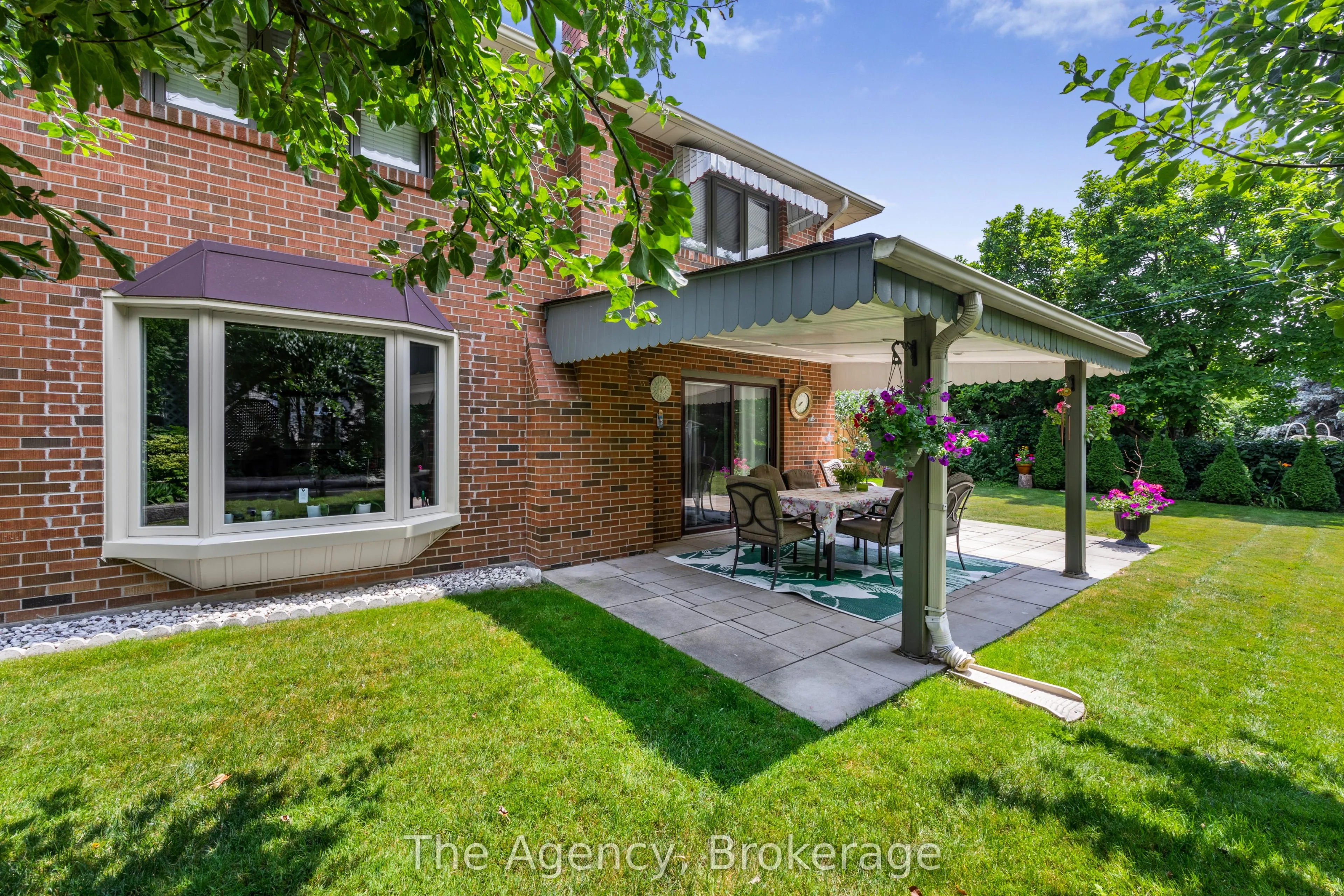3236 Cedartree Crescent
