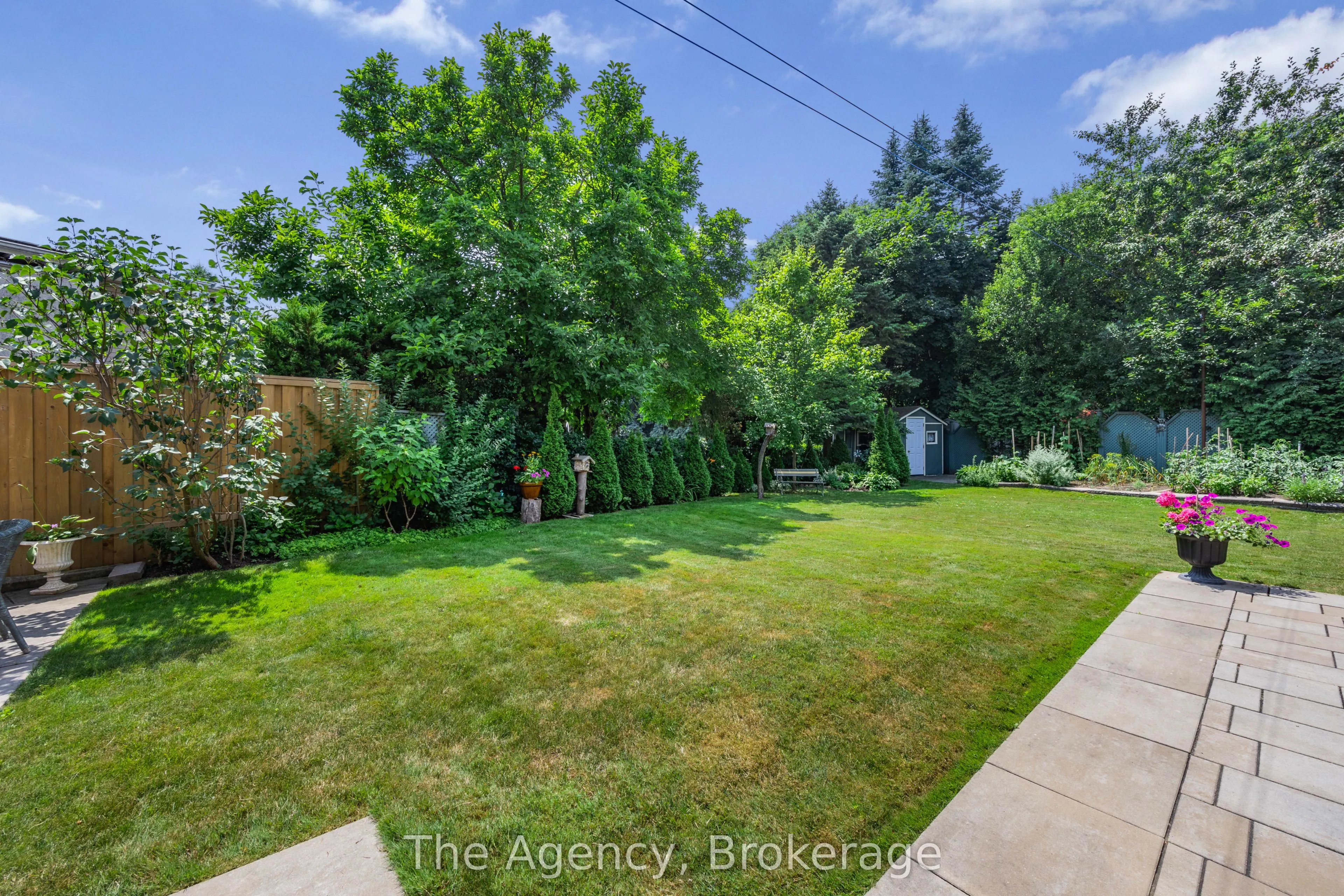 3236 Cedartree Crescent
