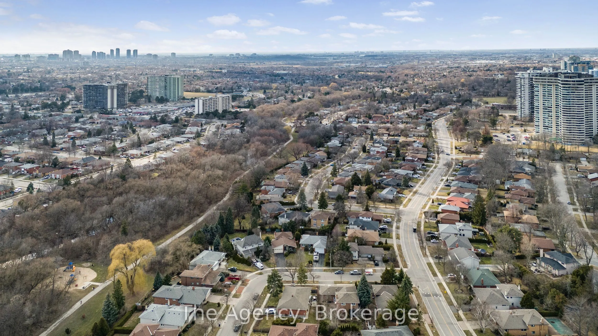 3236 Cedartree Crescent