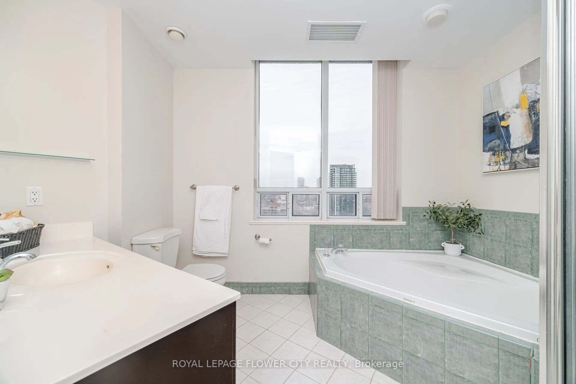 1 Belvedere Court, #PH5