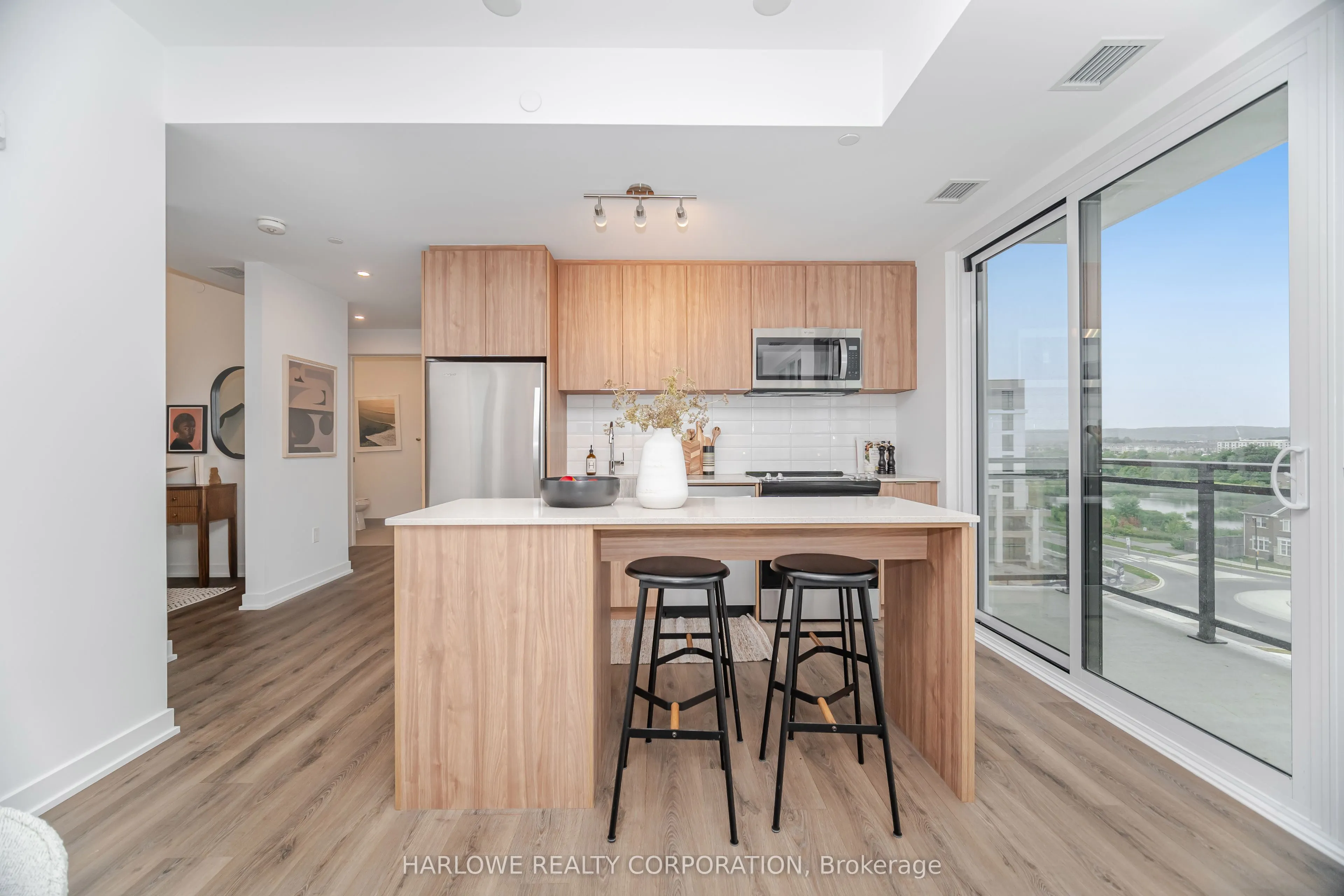 760 Whitlock Avenue, #608