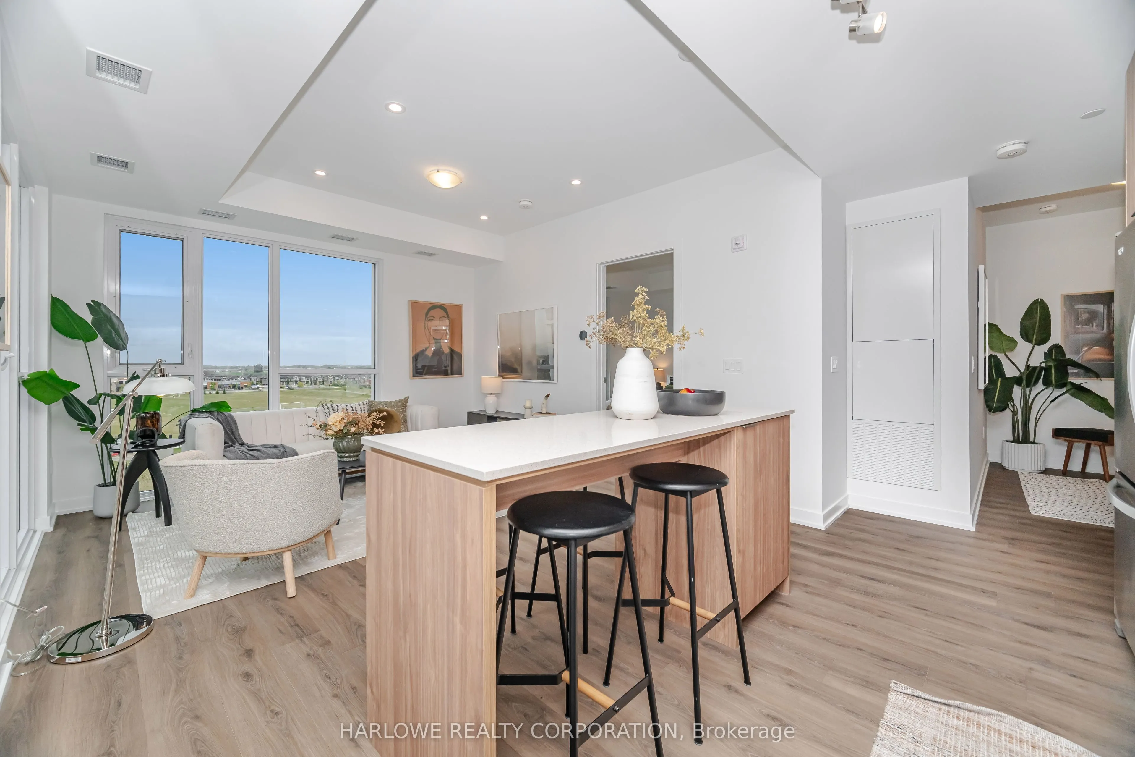 760 Whitlock Avenue, #608