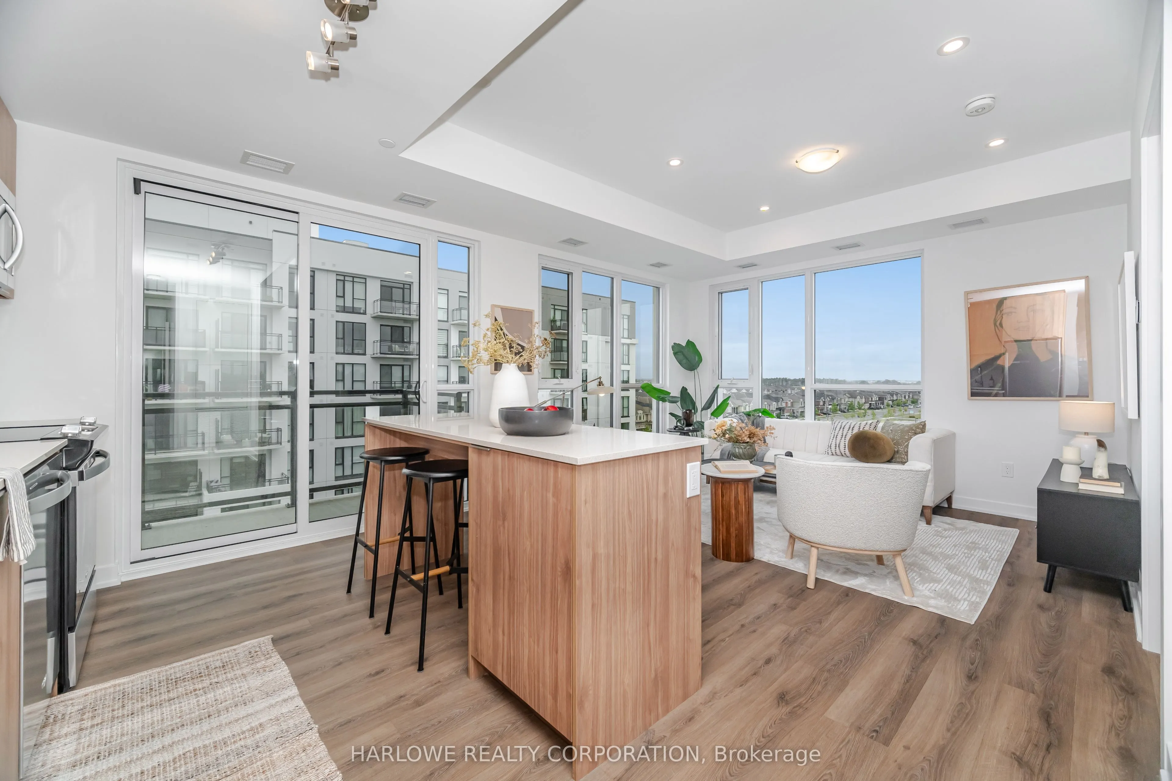 760 Whitlock Avenue, #608