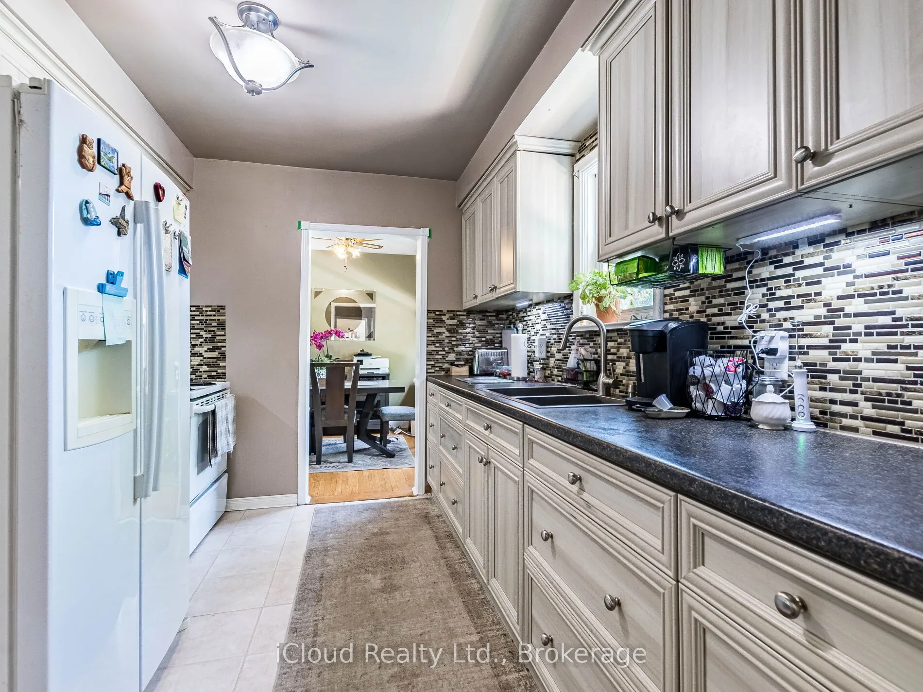 9 Crestview Avenue