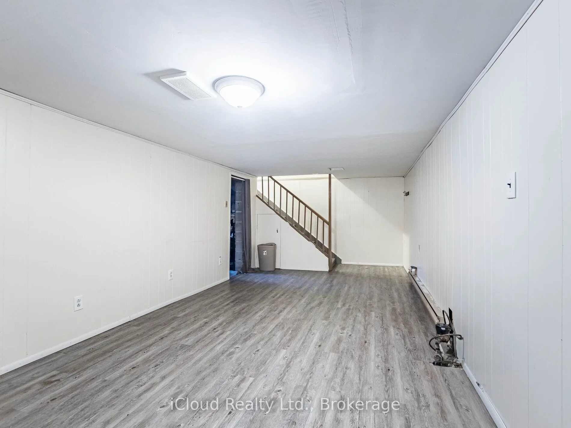 9 Crestview Avenue