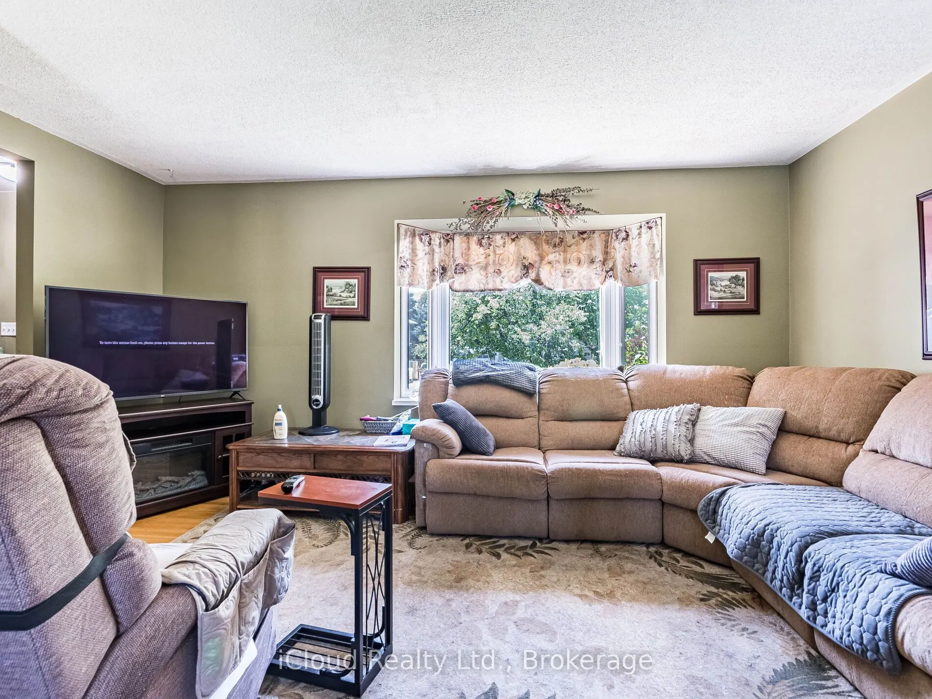 9 Crestview Avenue