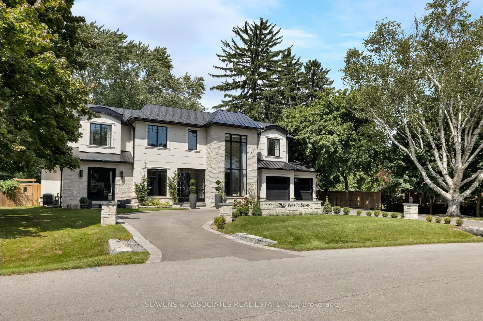 1529 Venetia Drive