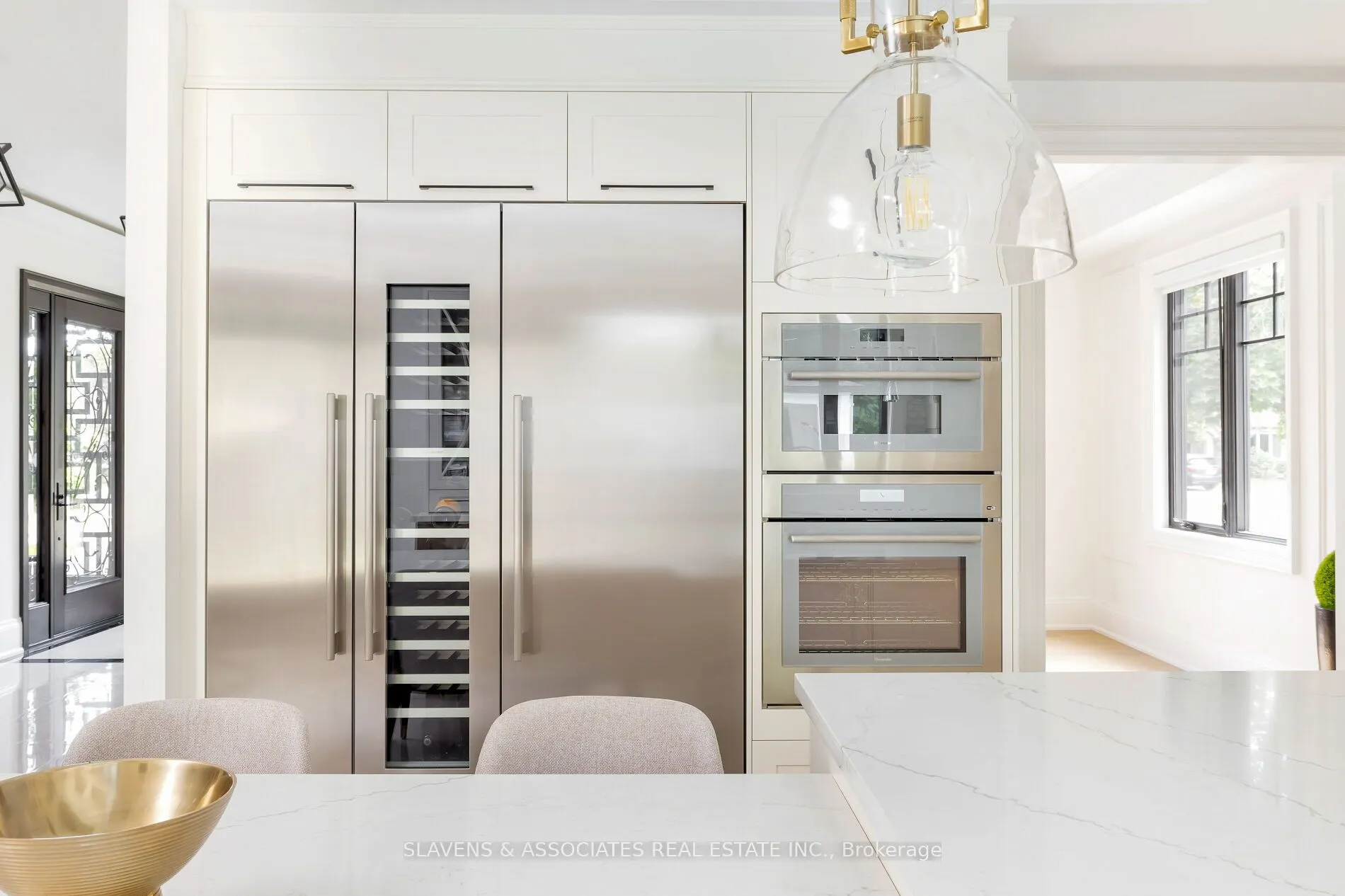 1529 Venetia Drive