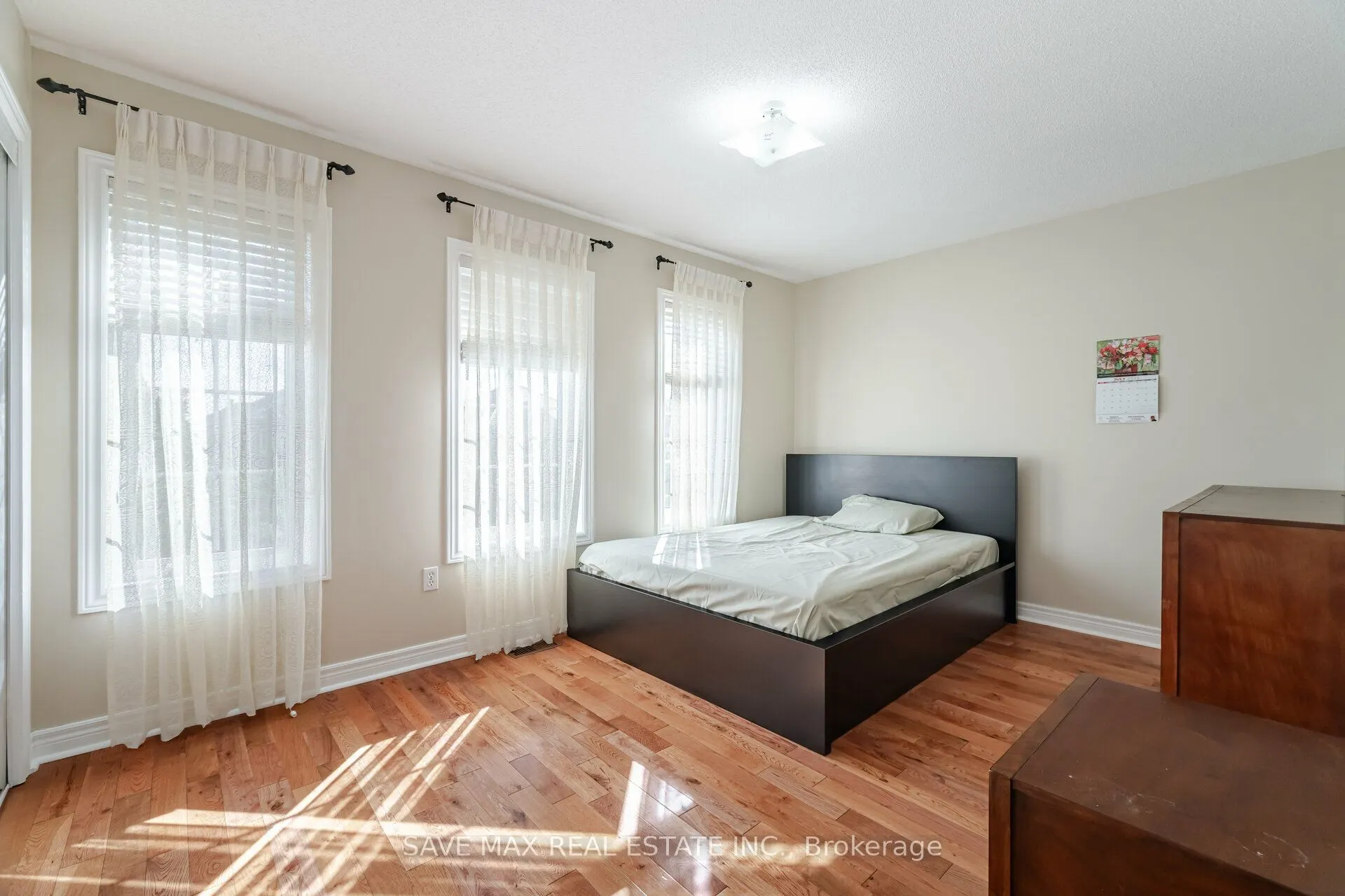 5669 Freshwater Drive