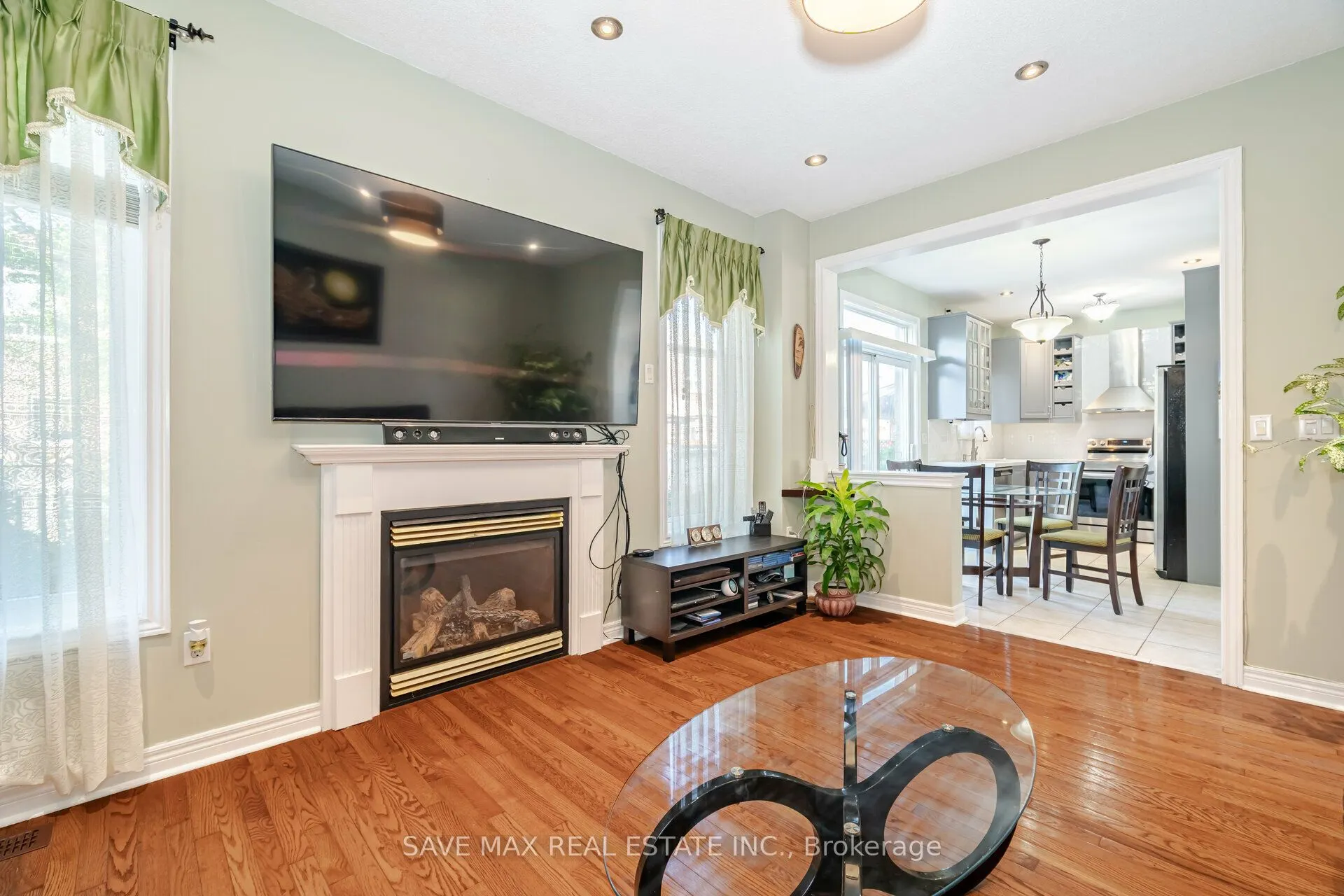 5669 Freshwater Drive