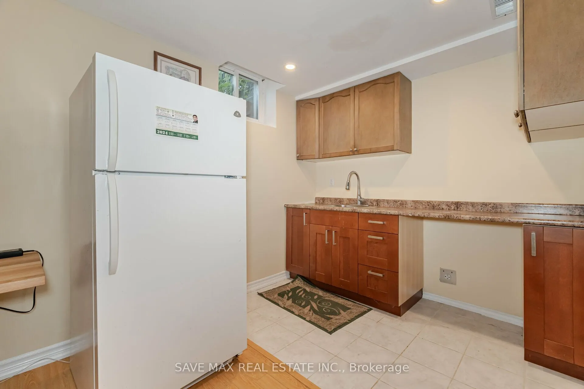 5669 Freshwater Drive